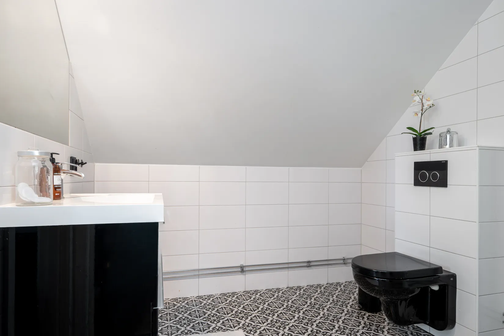 Villa, Lillerudsvägen 19B, Glömsta, Huddinge