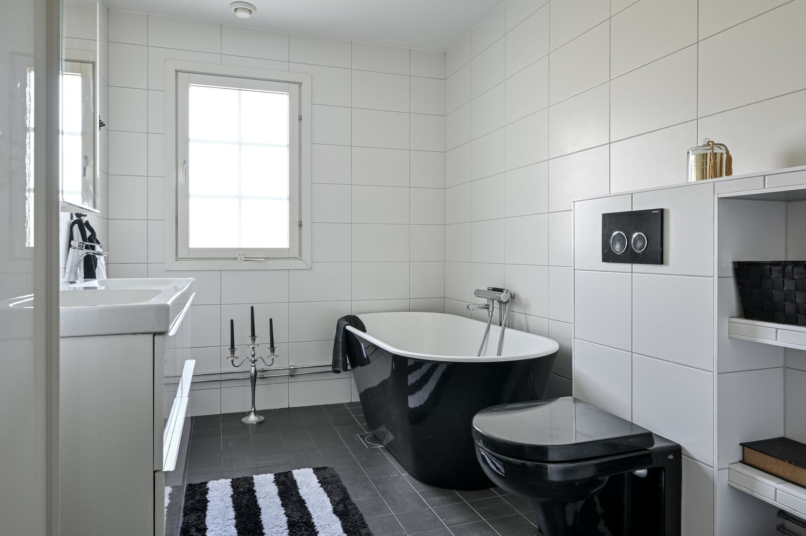 Villa, Lillerudsvägen 19B, Glömsta, Huddinge