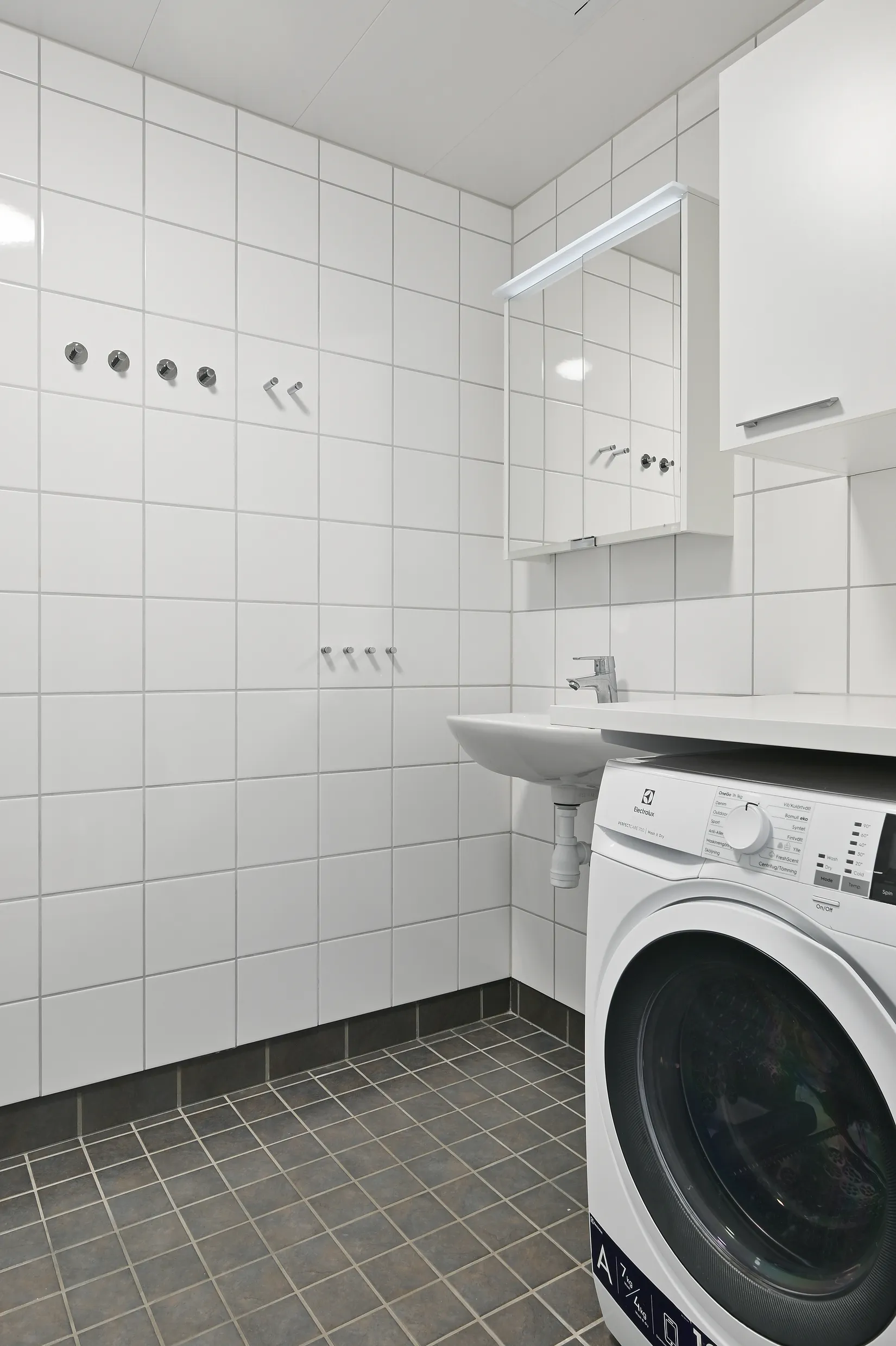 Bostadsrätt, Småbrukets backe 16, Visättra, Huddinge
