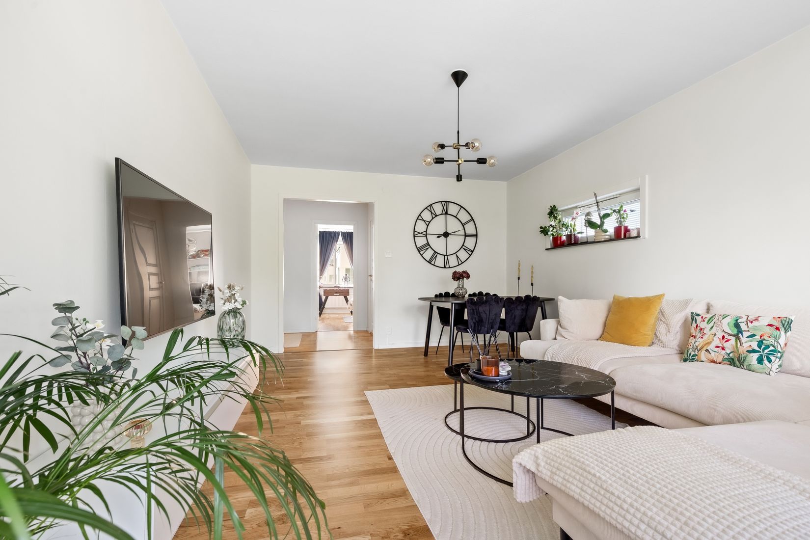 Bostadsrätt, Månadsvägen 74, Jakobsberg, Järfälla