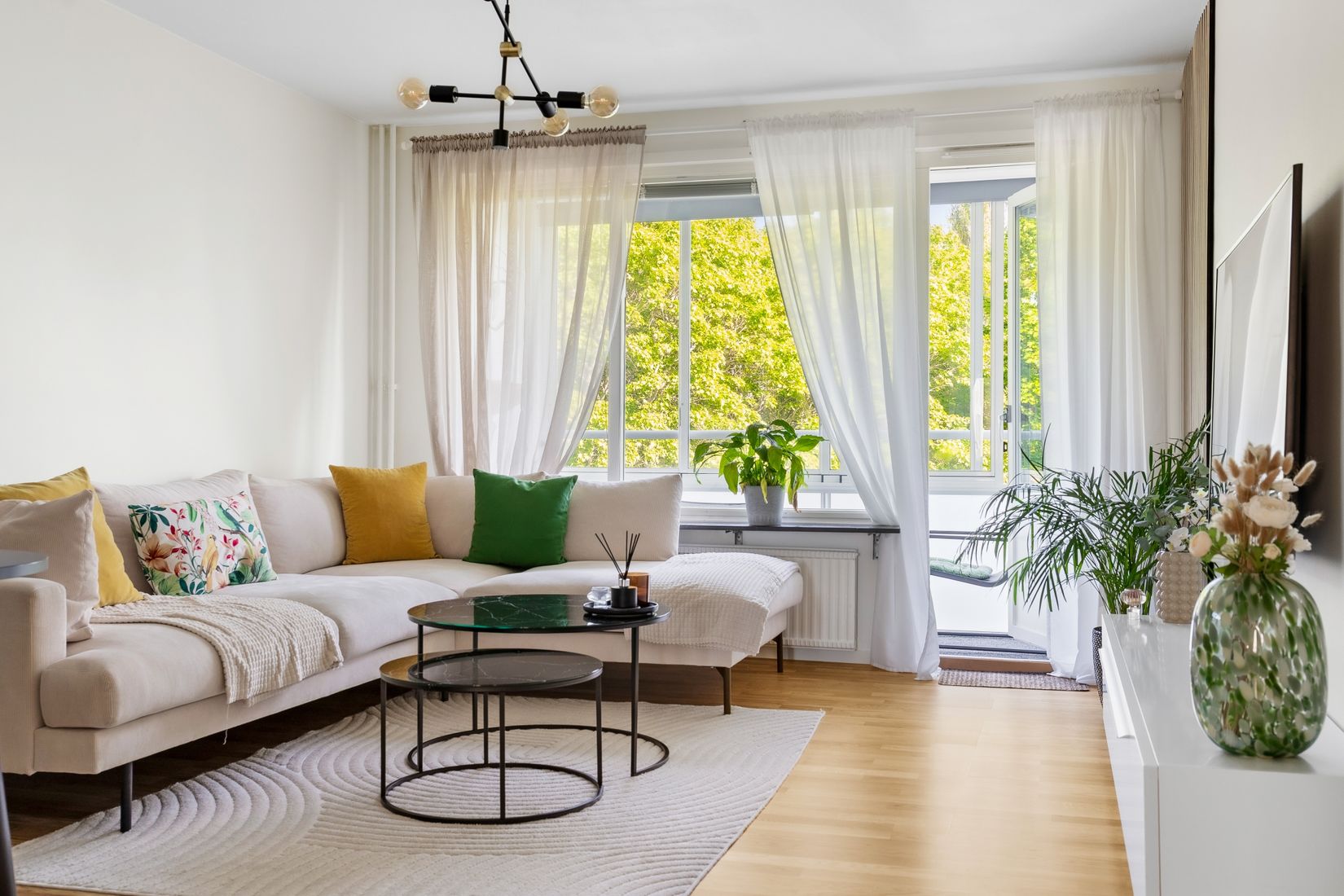 Bostadsrätt, Månadsvägen 74, Jakobsberg, Järfälla