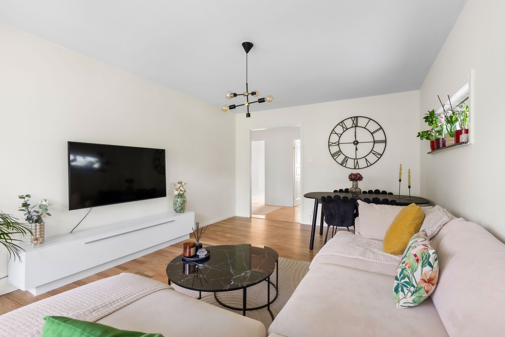 Bostadsrätt, Månadsvägen 74, Jakobsberg, Järfälla