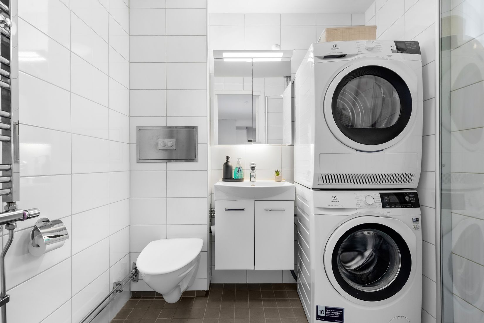 Bostadsrätt, Månadsvägen 74, Jakobsberg, Järfälla