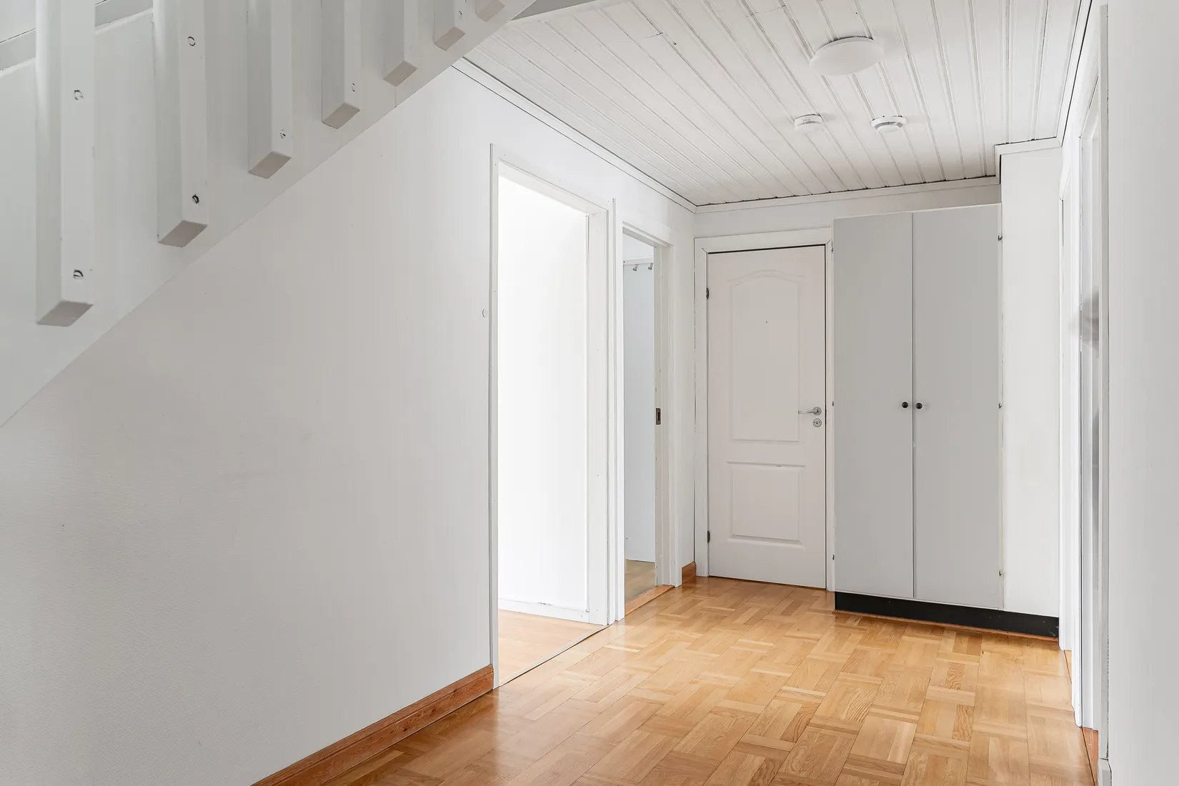 Villa, Radhus, Mjölnarstigen 20, Mölnbo, Södertälje