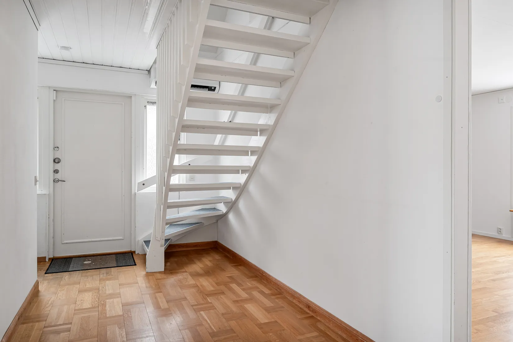 Villa, Radhus, Mjölnarstigen 20, Mölnbo, Södertälje