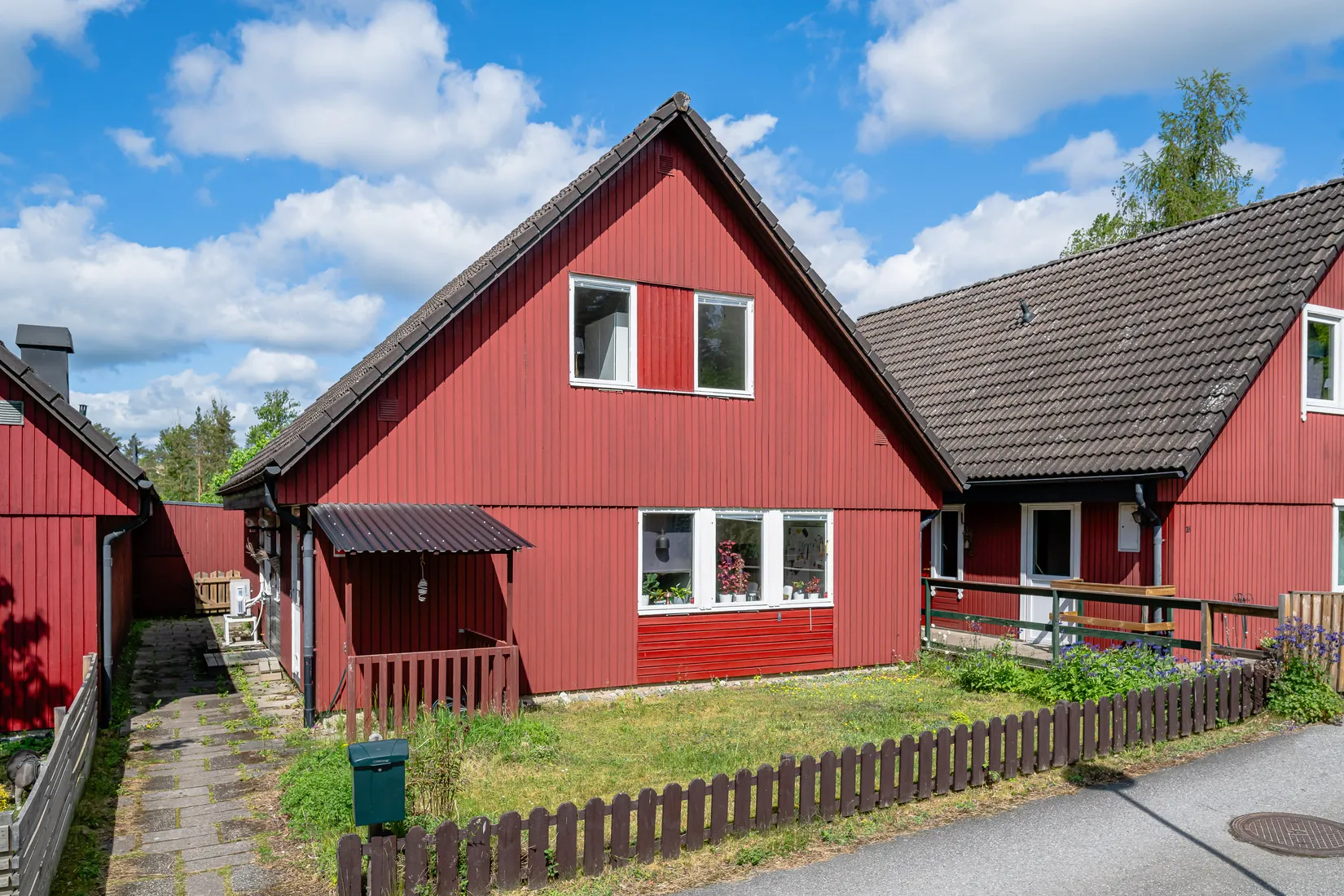 Villa, Radhus, Mjölnarstigen 20, Mölnbo, Södertälje