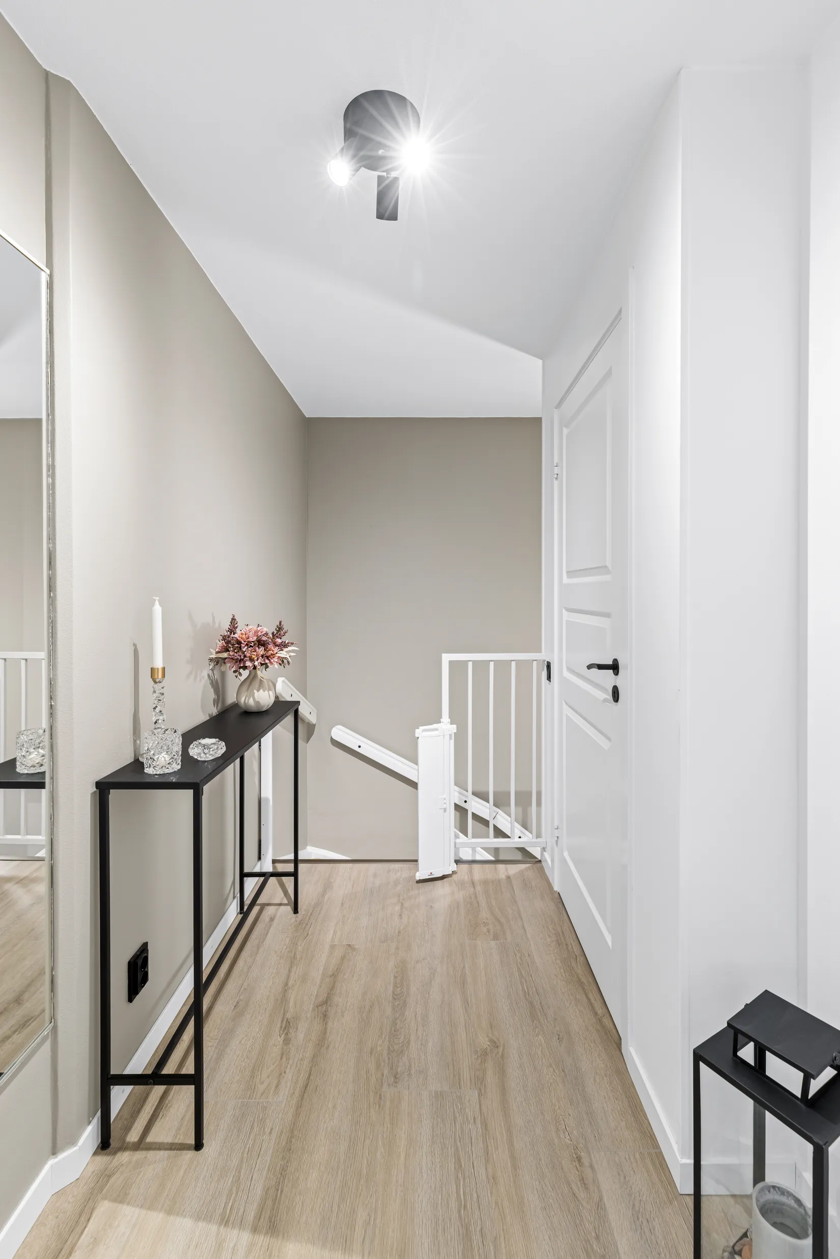 Radhus, Jupitergatan 28, Märsta - Östra Steninge, Sigtuna