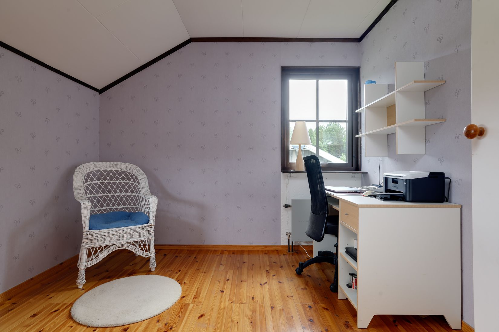 Villa, Englunds väg 6, Hällabrottet, Kumla