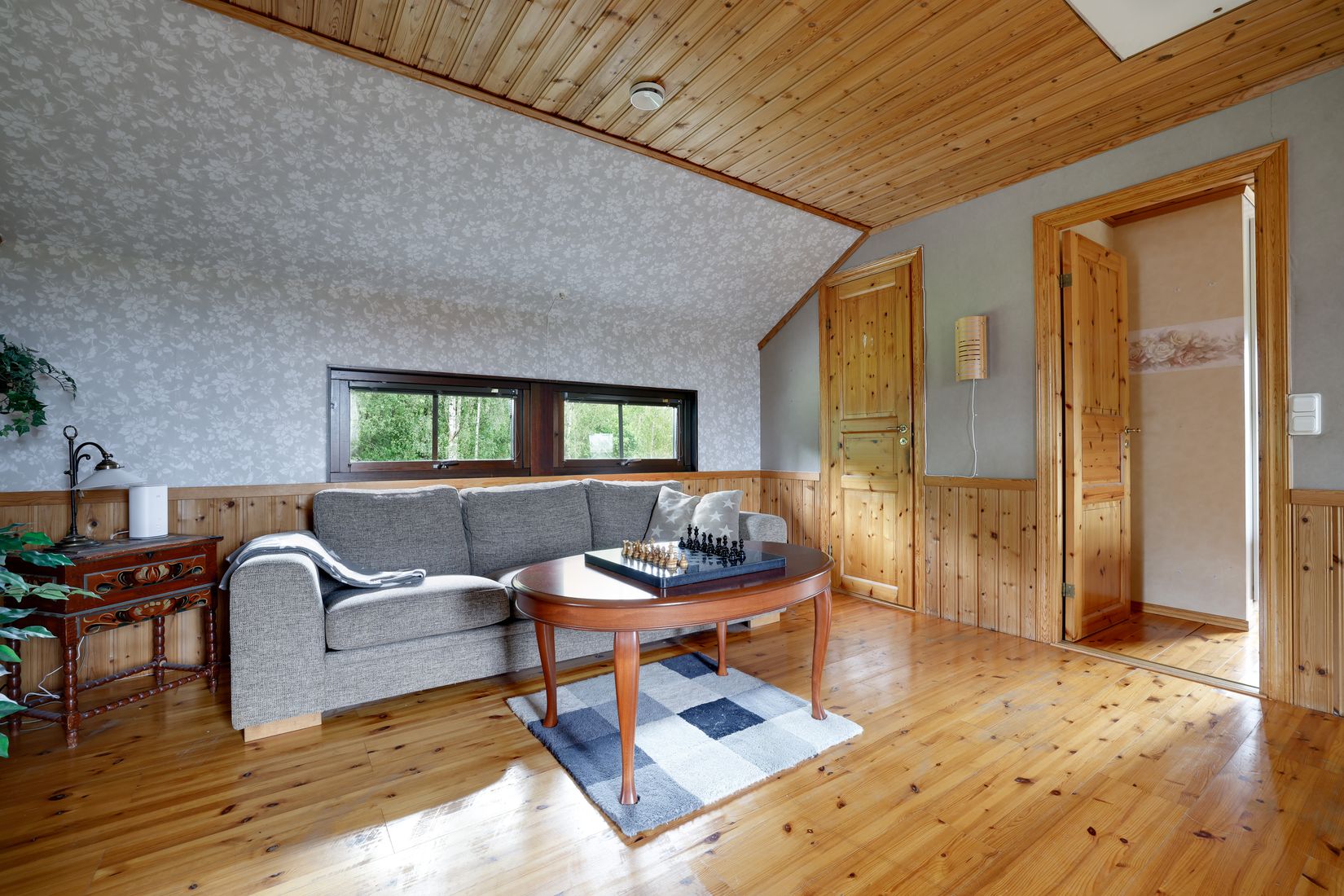 Villa, Englunds väg 6, Hällabrottet, Kumla