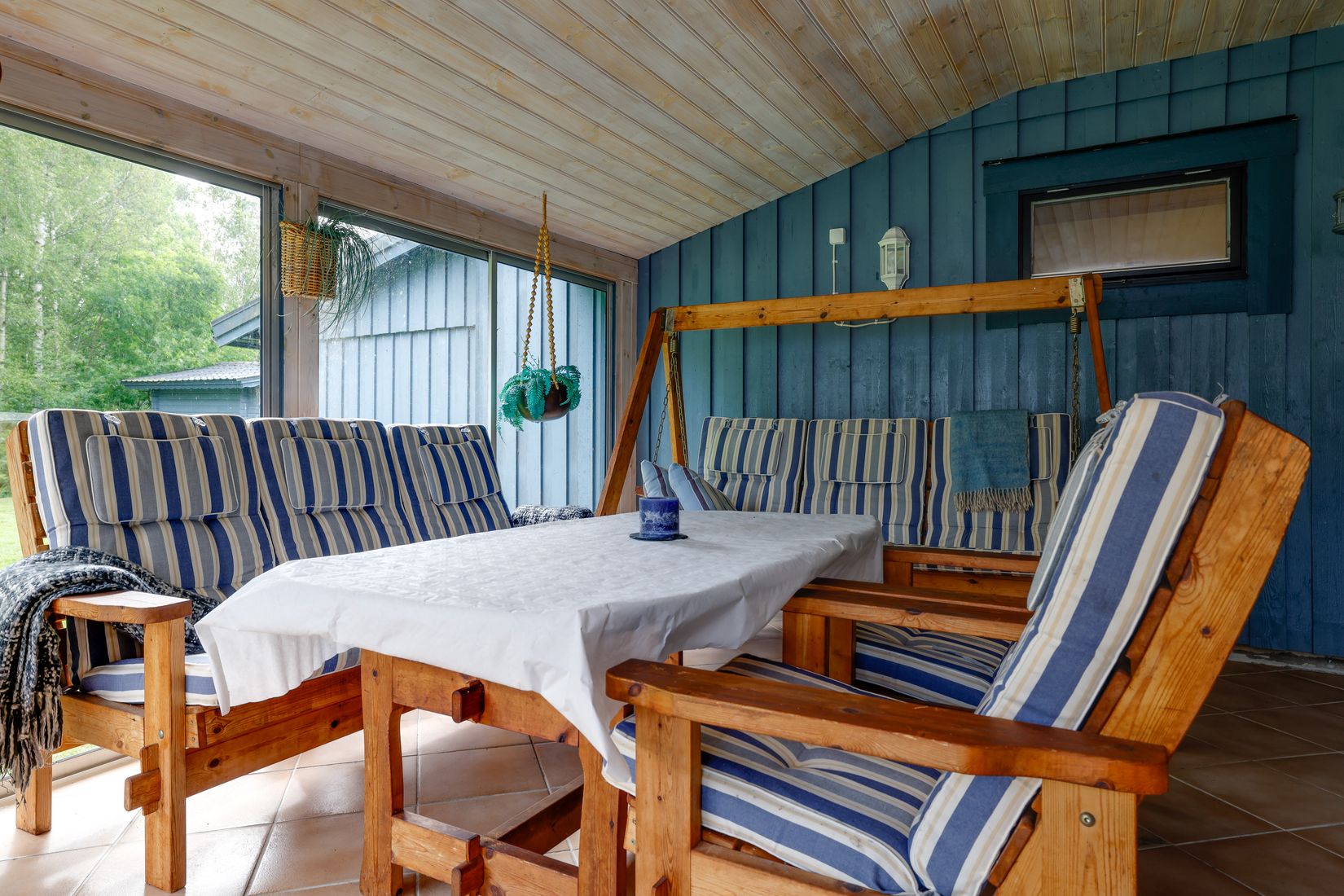 Villa, Englunds väg 6, Hällabrottet, Kumla