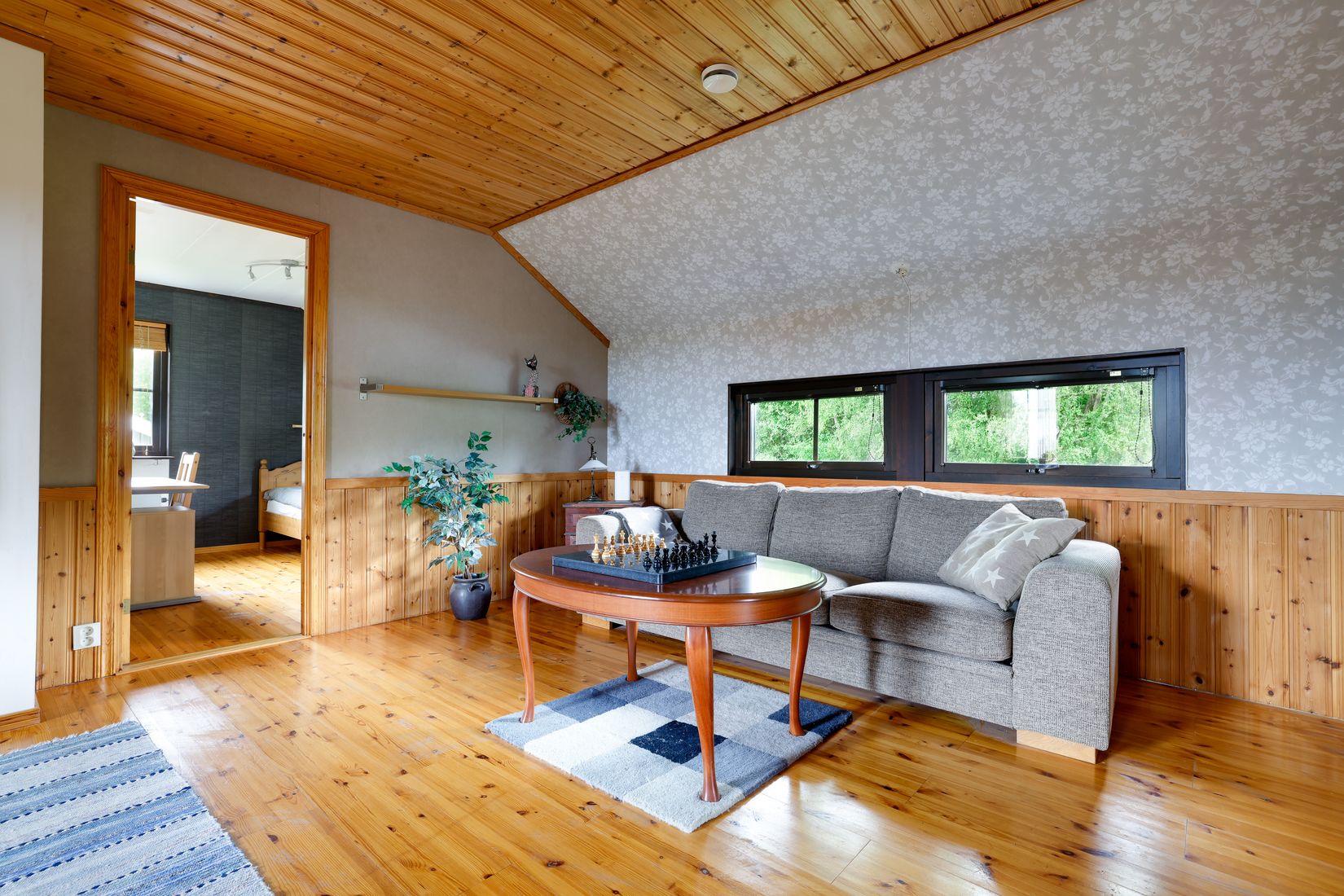 Villa, Englunds väg 6, Hällabrottet, Kumla