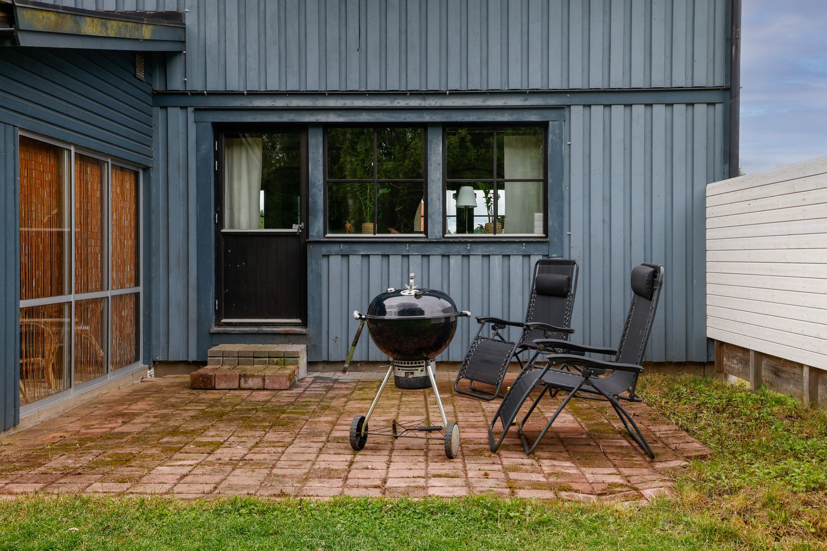 Villa, Englunds väg 6, Hällabrottet, Kumla