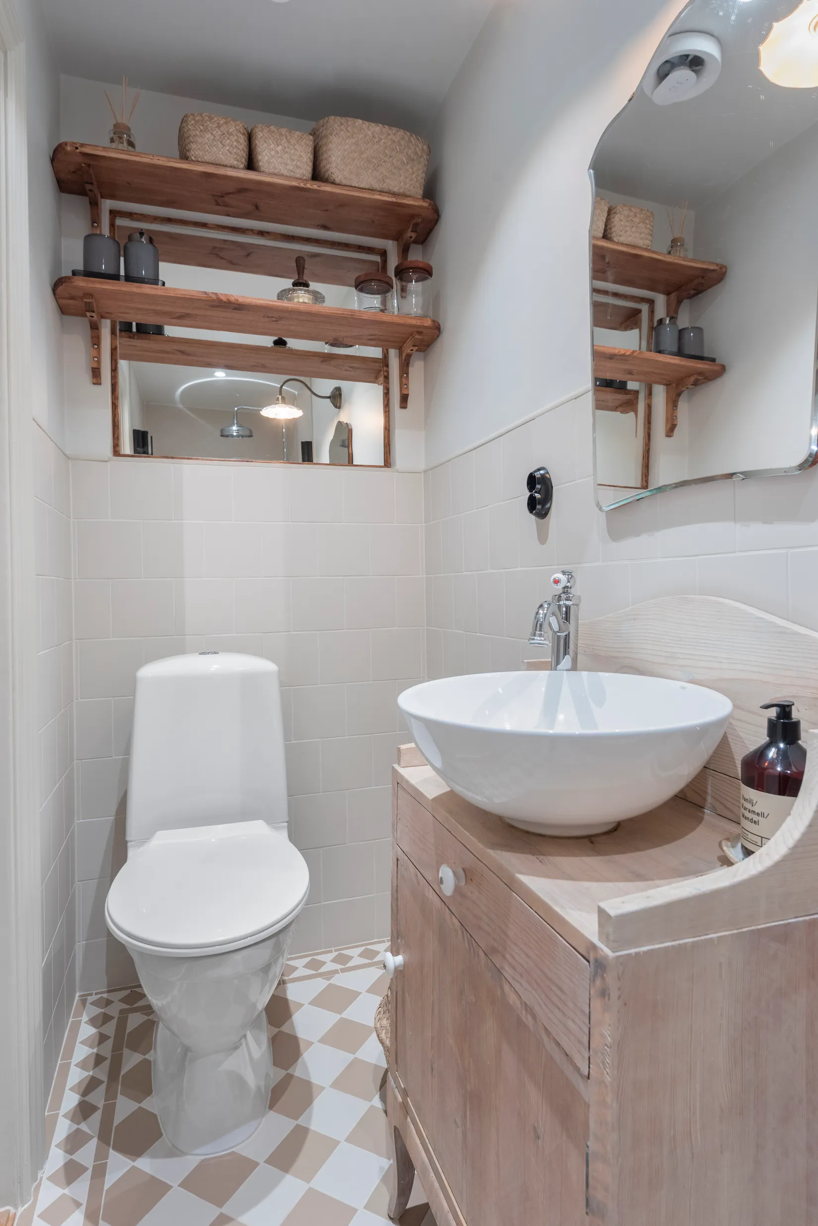 Villa, Tallkobbsvägen 4, Värmdö Evlinge, Värmdö