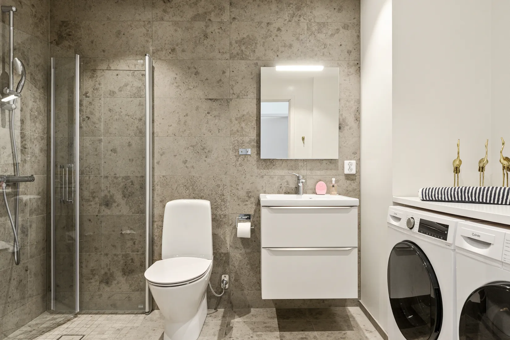 Bostadsrätt, Limhamns stationsväg 20, Limhamns Sjöstad, Malmö