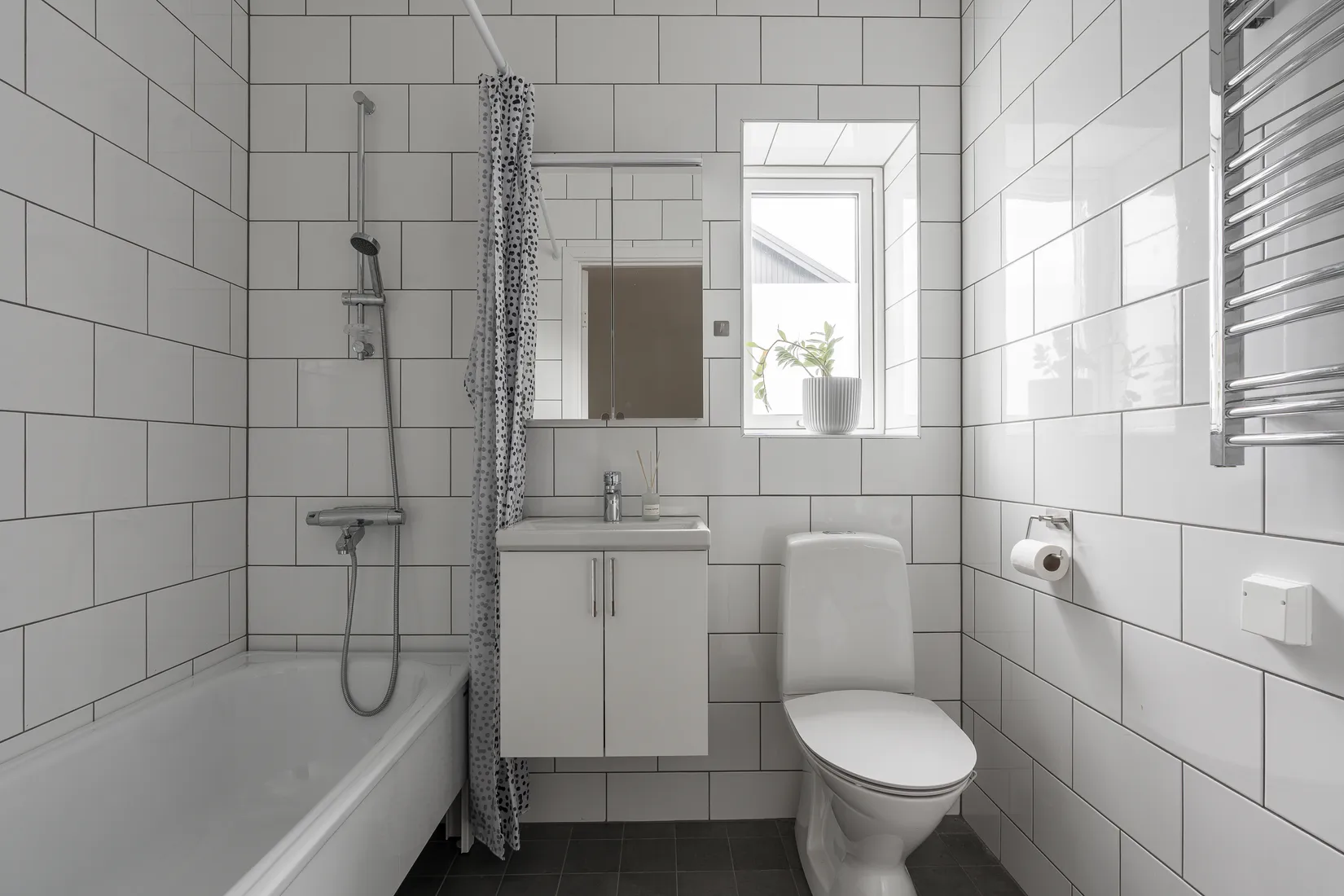 Bostadsrätt, Radhus, Rapsvägen 4A, Torvalla, Östersund