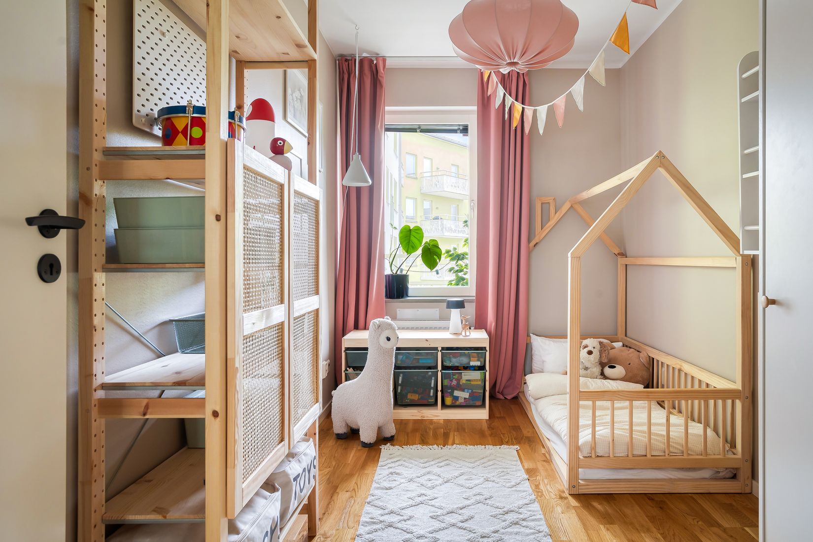 Bostadsrätt, Emils gata 11A, 3 tr., Bromma / Annedal, Stockholm