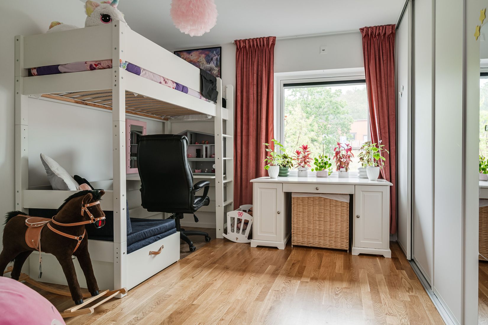 Bostadsrätt, Radhus, Blomsterbigatan 9B, Ulricehamn