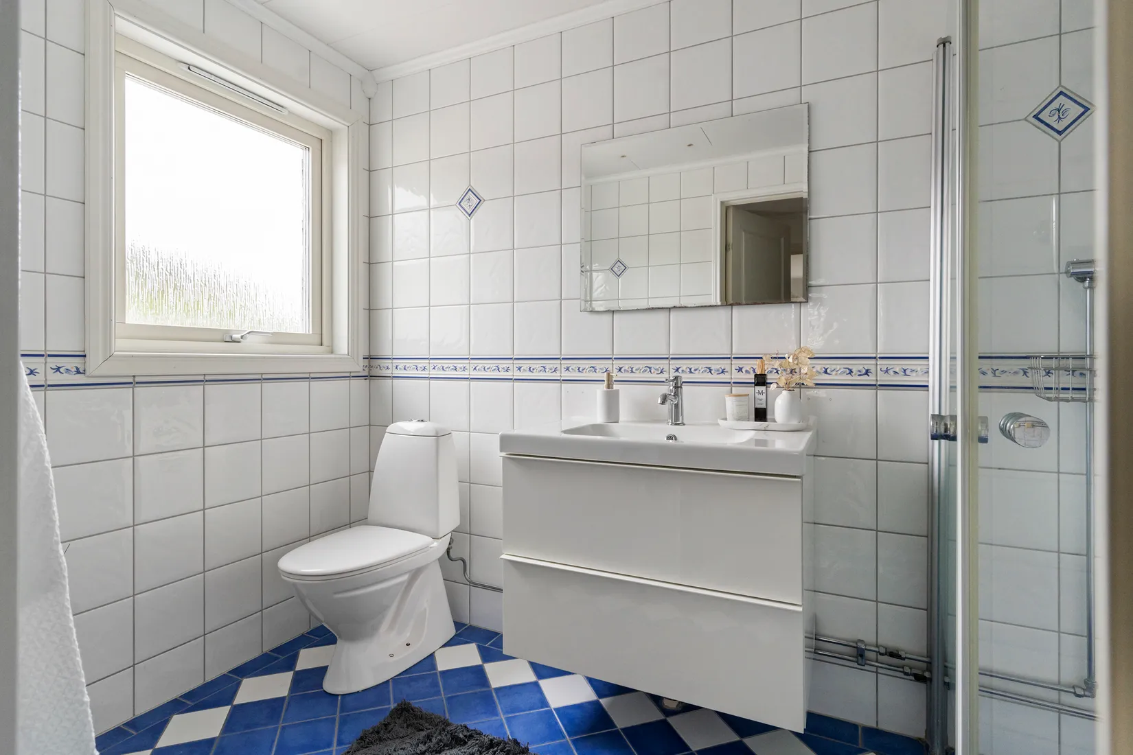 Villa, Lyavägen 28, Ström, Lilla Edet