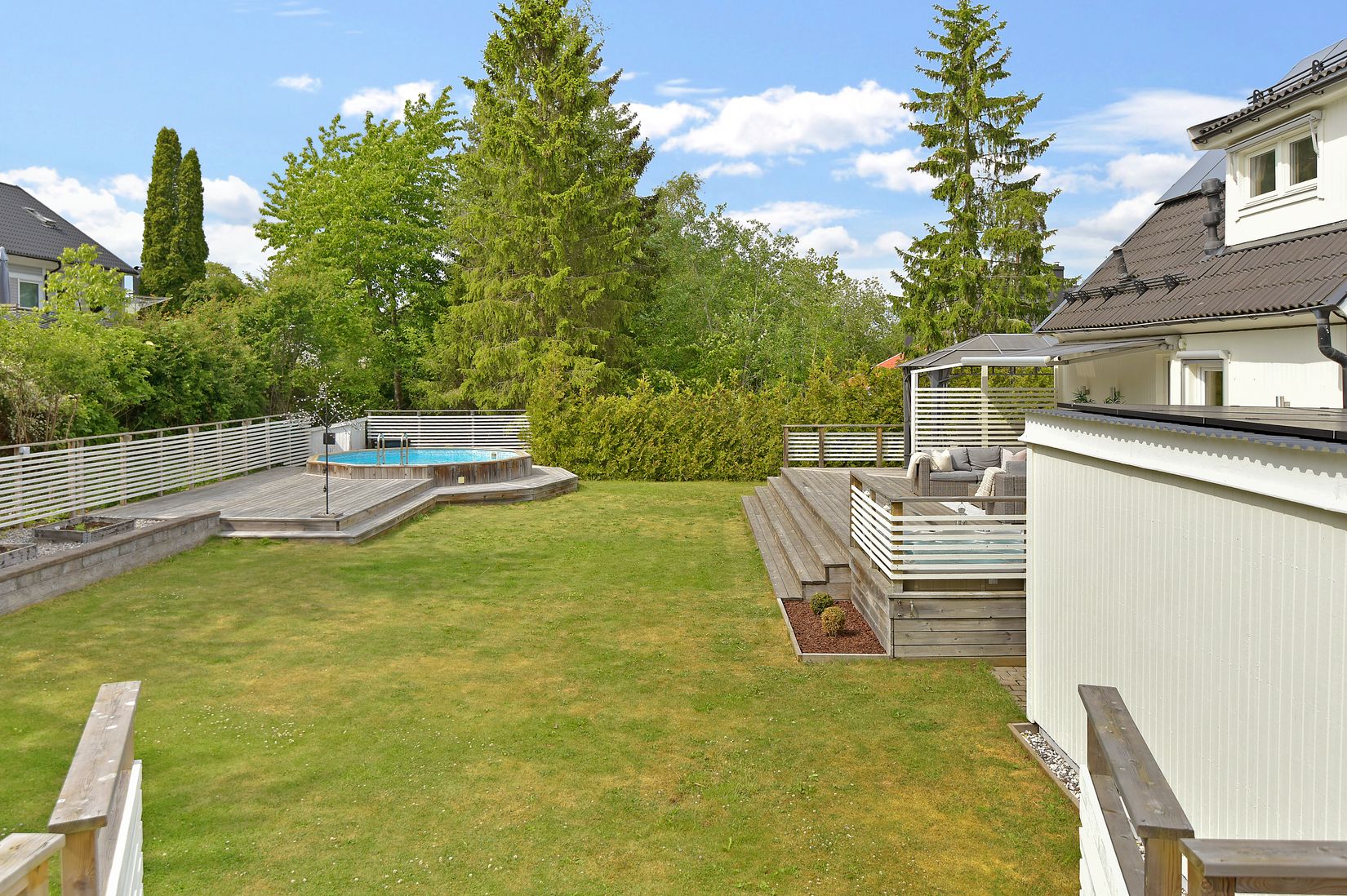 Villa, Radhus, Tvåspannsvägen 39, Vattmyra, Järfälla