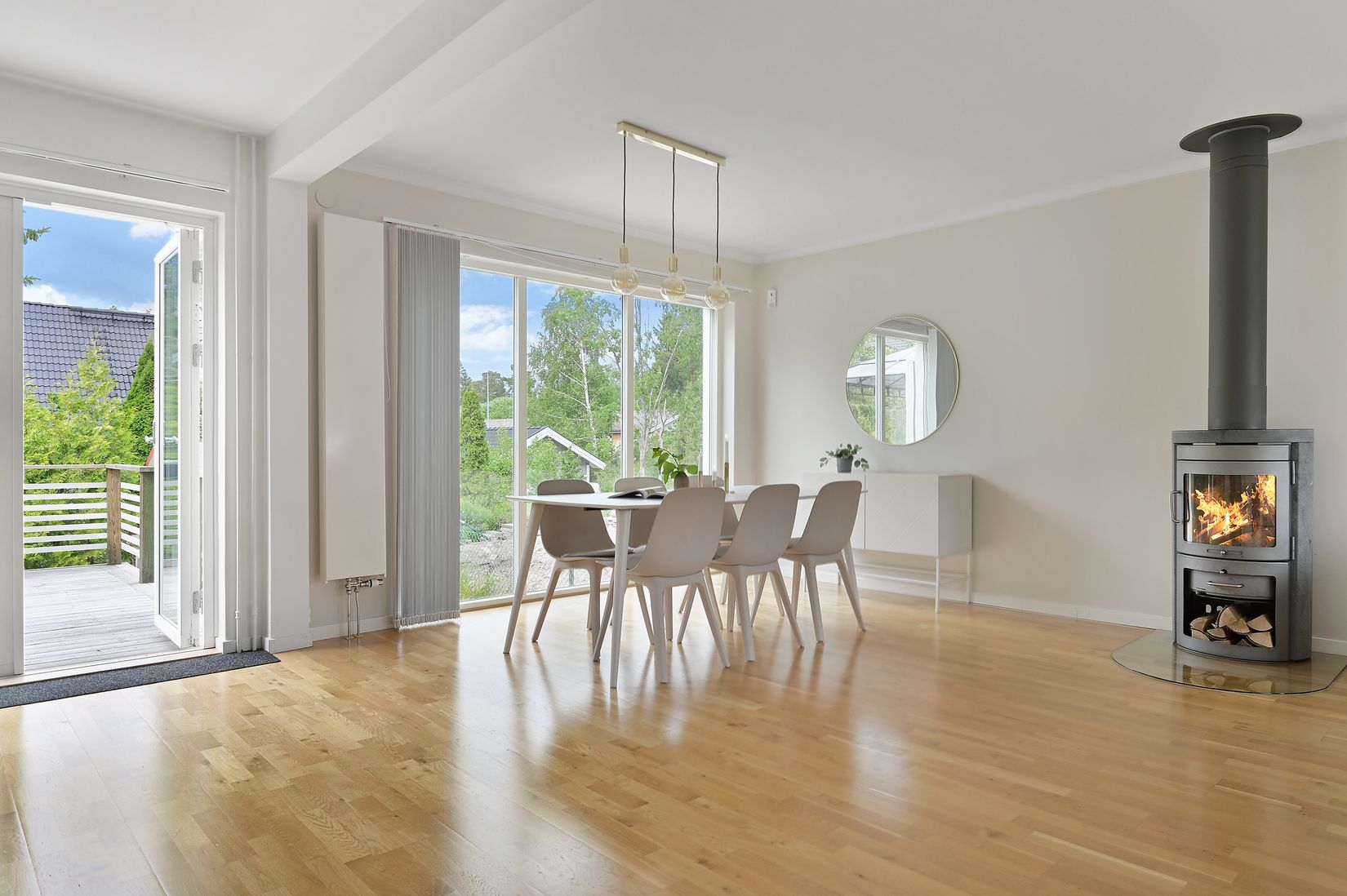 Villa, Radhus, Tvåspannsvägen 39, Vattmyra, Järfälla