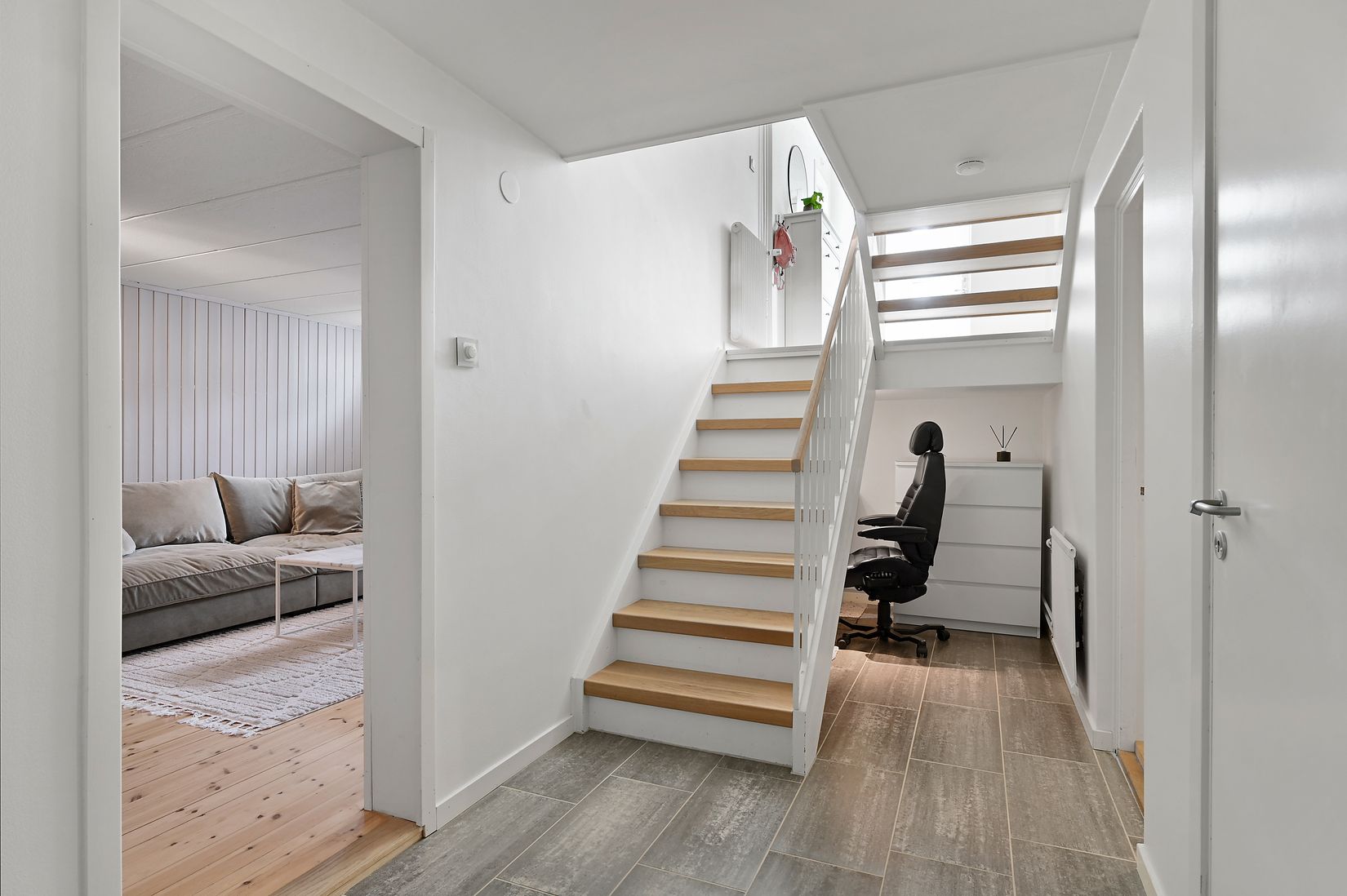 Villa, Radhus, Tvåspannsvägen 39, Vattmyra, Järfälla