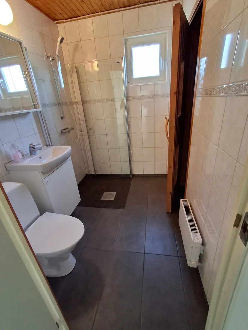 Villa, Linneavägen 5, Centrala Hallstavik, Norrtälje