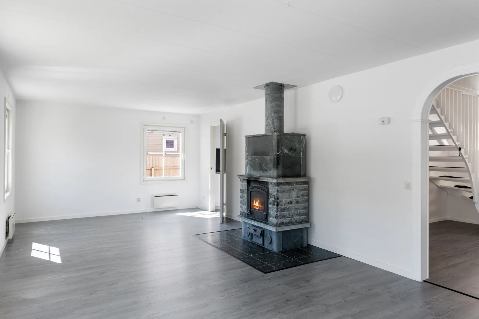 Villa, Linneavägen 5, Centrala Hallstavik, Norrtälje