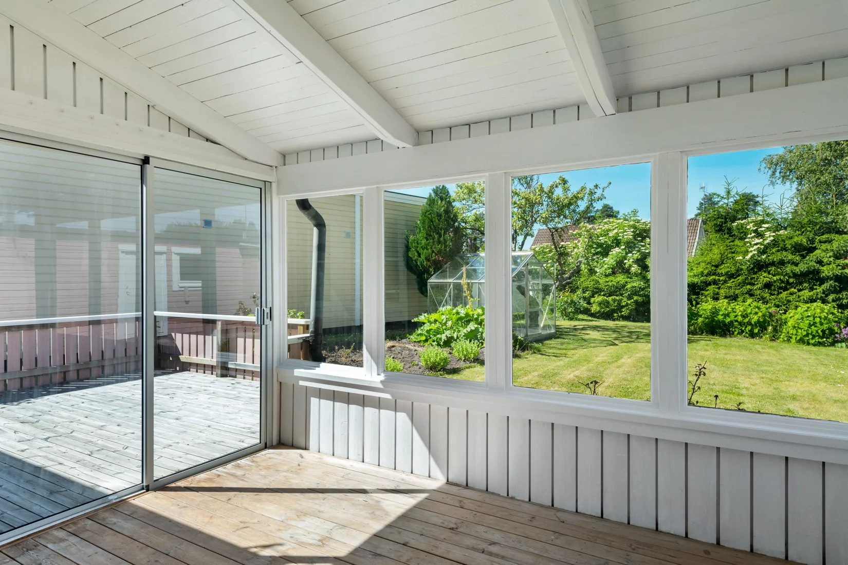 Villa, Linneavägen 5, Centrala Hallstavik, Norrtälje