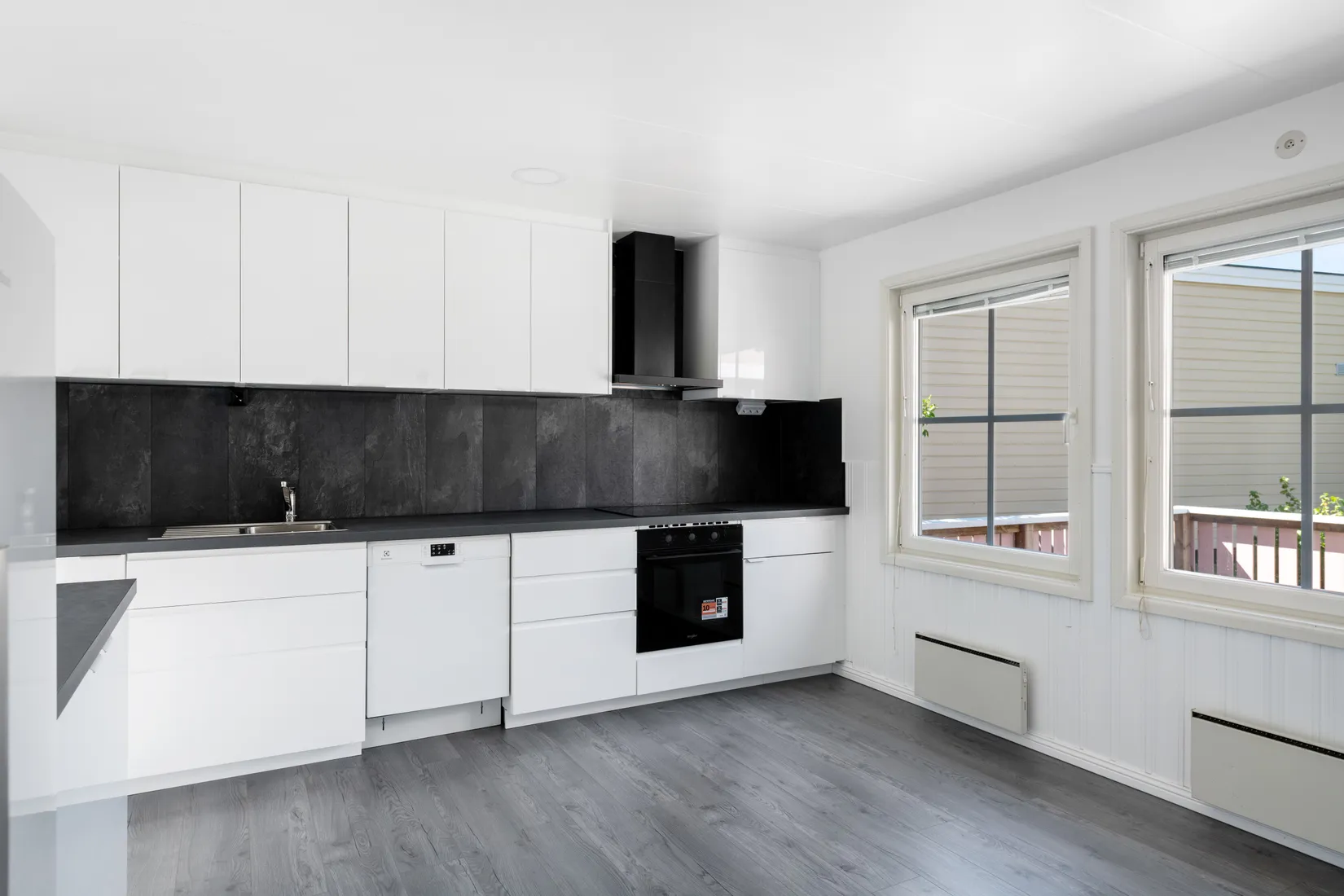 Villa, Linneavägen 5, Centrala Hallstavik, Norrtälje