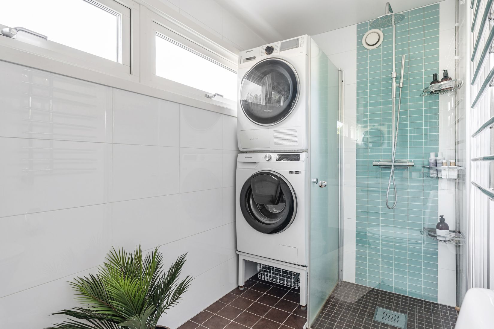 Villa, Radhus, Flintvägen 57, Balingsnäs, Huddinge