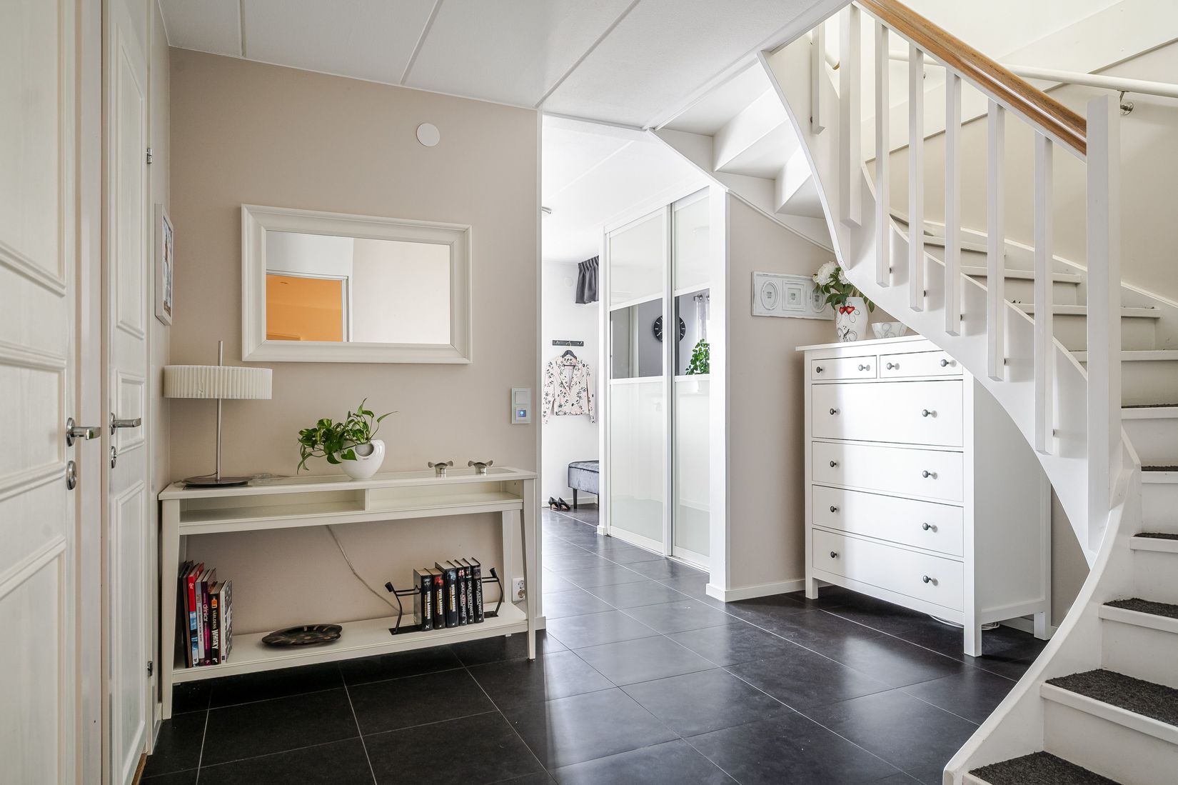 Villa, Radhus, Ugglestigen 31, Sandhamn, Nynäshamn