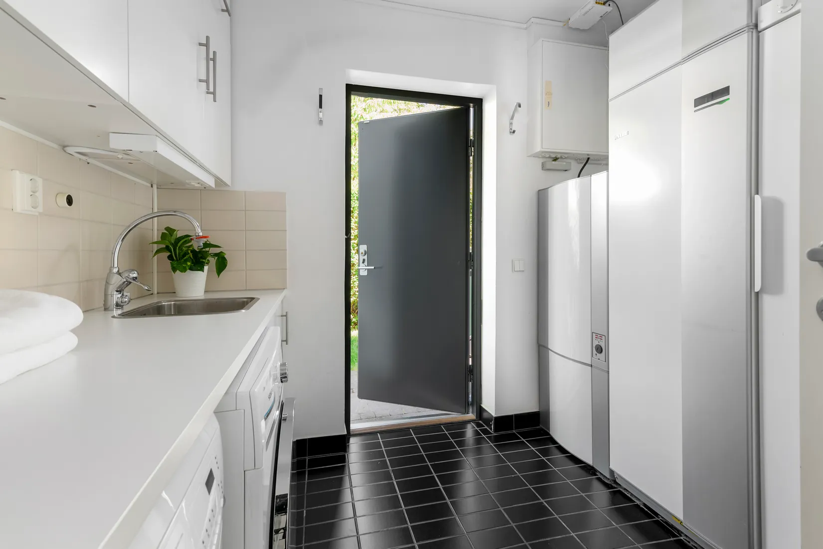 Villa, Hässelby Strandväg 14, Hässelby Södra Villastad, Stockholm