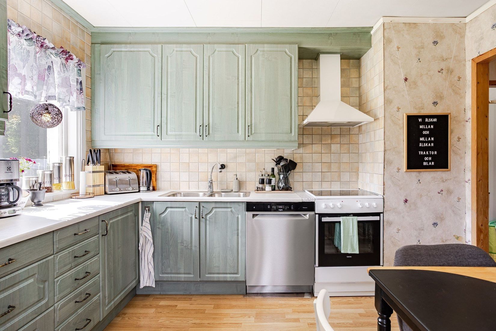 Villa, Höglandsbodarna 403, Ljustorp, Timrå