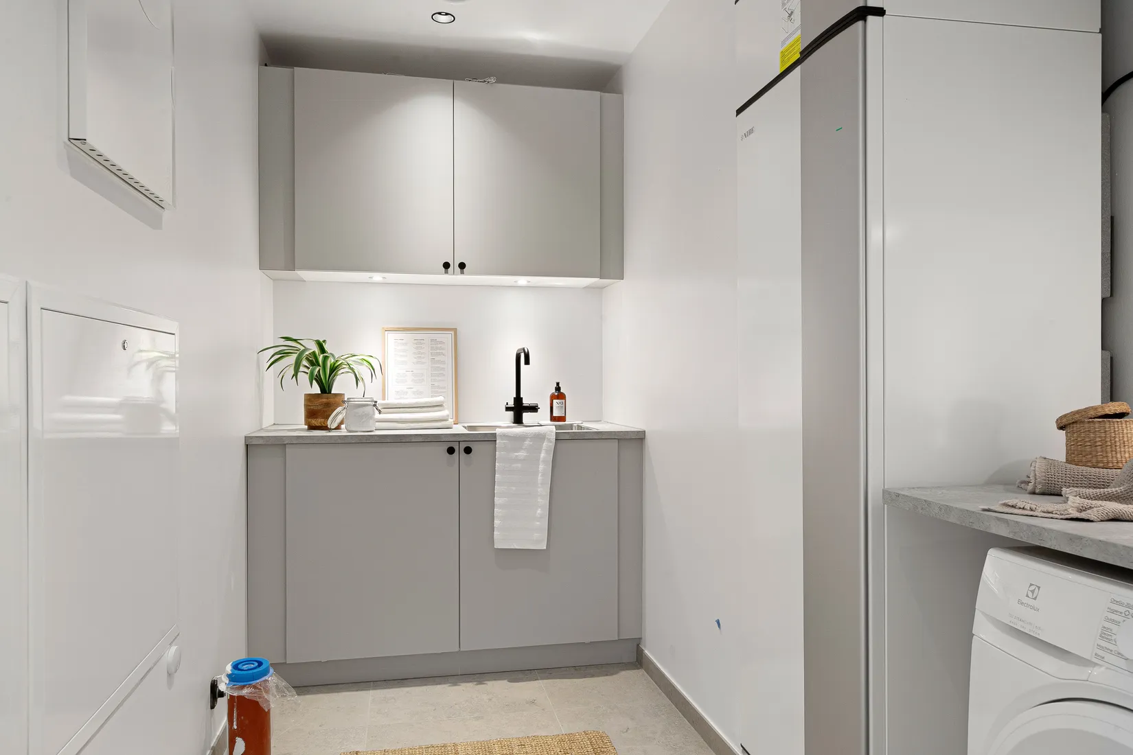 Radhus, Fönsterlavsvägen 11B, Järvstagläntan, Gävle