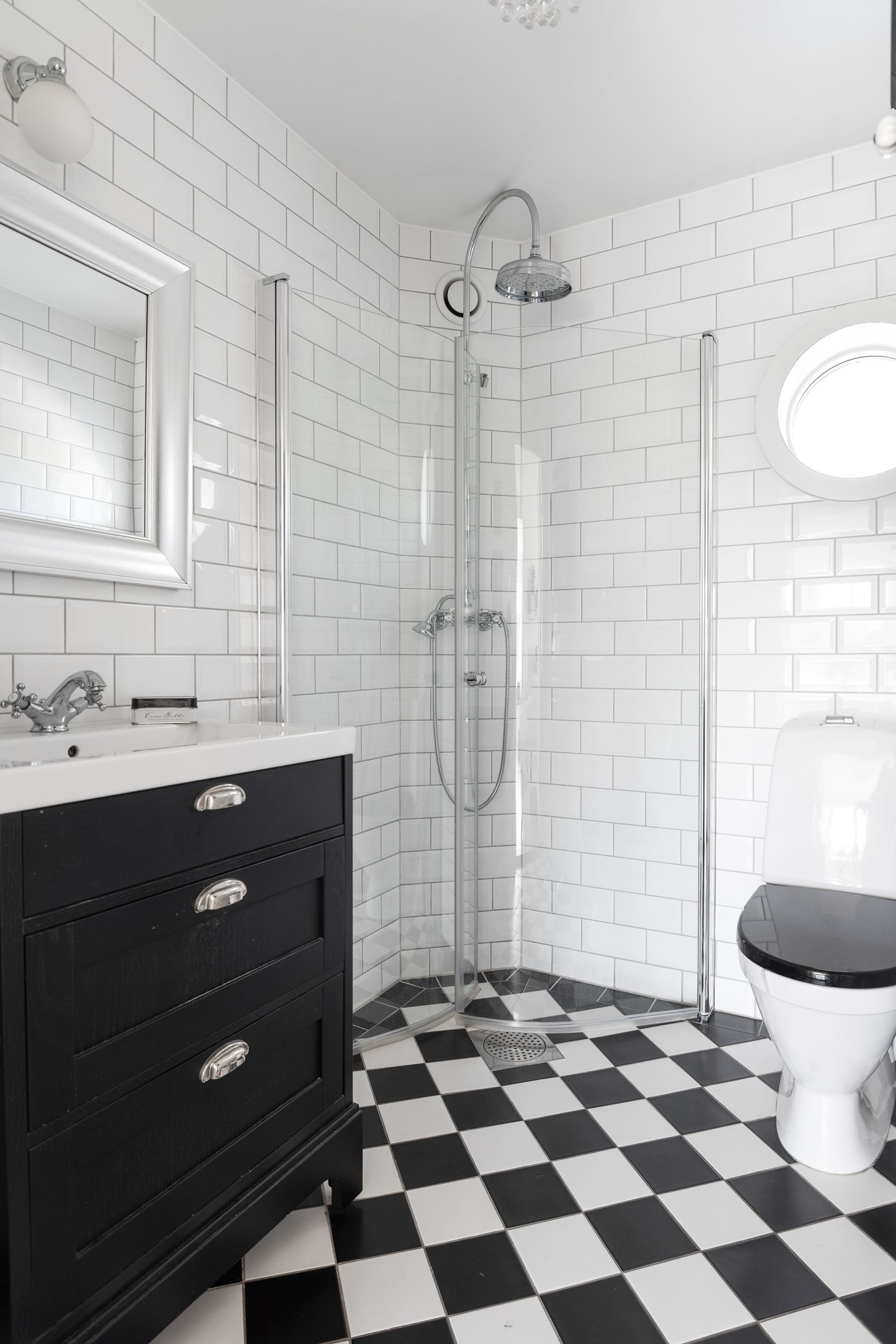 Villa, Östra Strandvägen 23 och 23b, Vendelsö Gård, Haninge