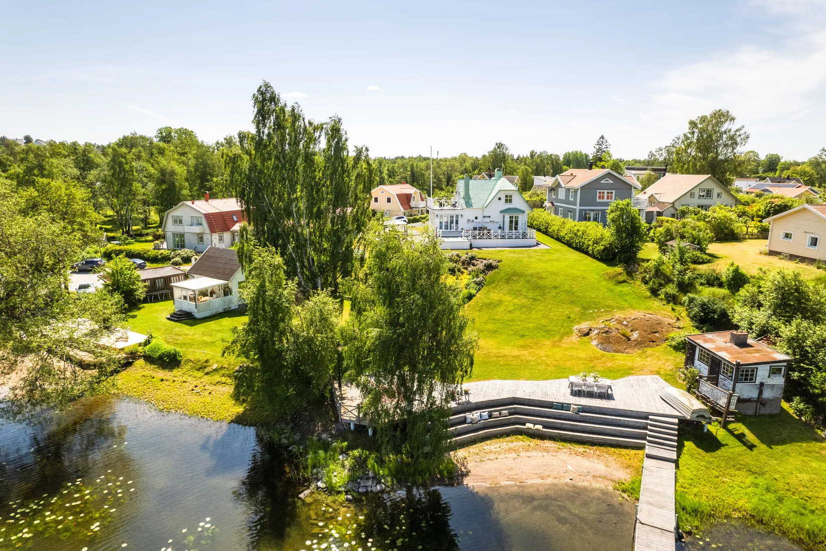 Villa, Östra Strandvägen 23 och 23b, Vendelsö Gård, Haninge
