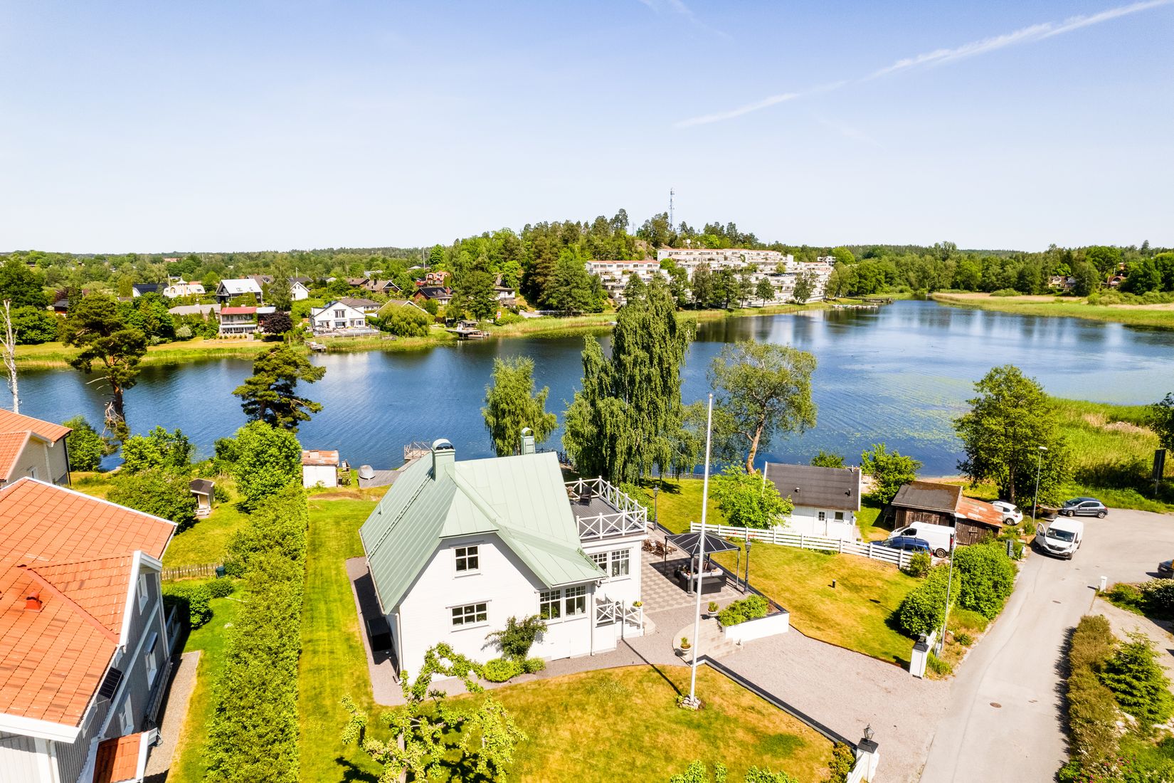 Villa, Östra Strandvägen 23 och 23b, Vendelsö Gård, Haninge