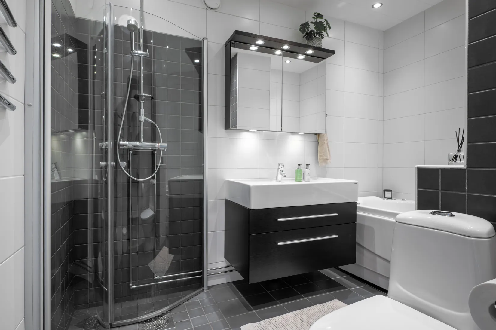 Bostadsrätt, Bjälbogatan 8A, Valla, Linköping