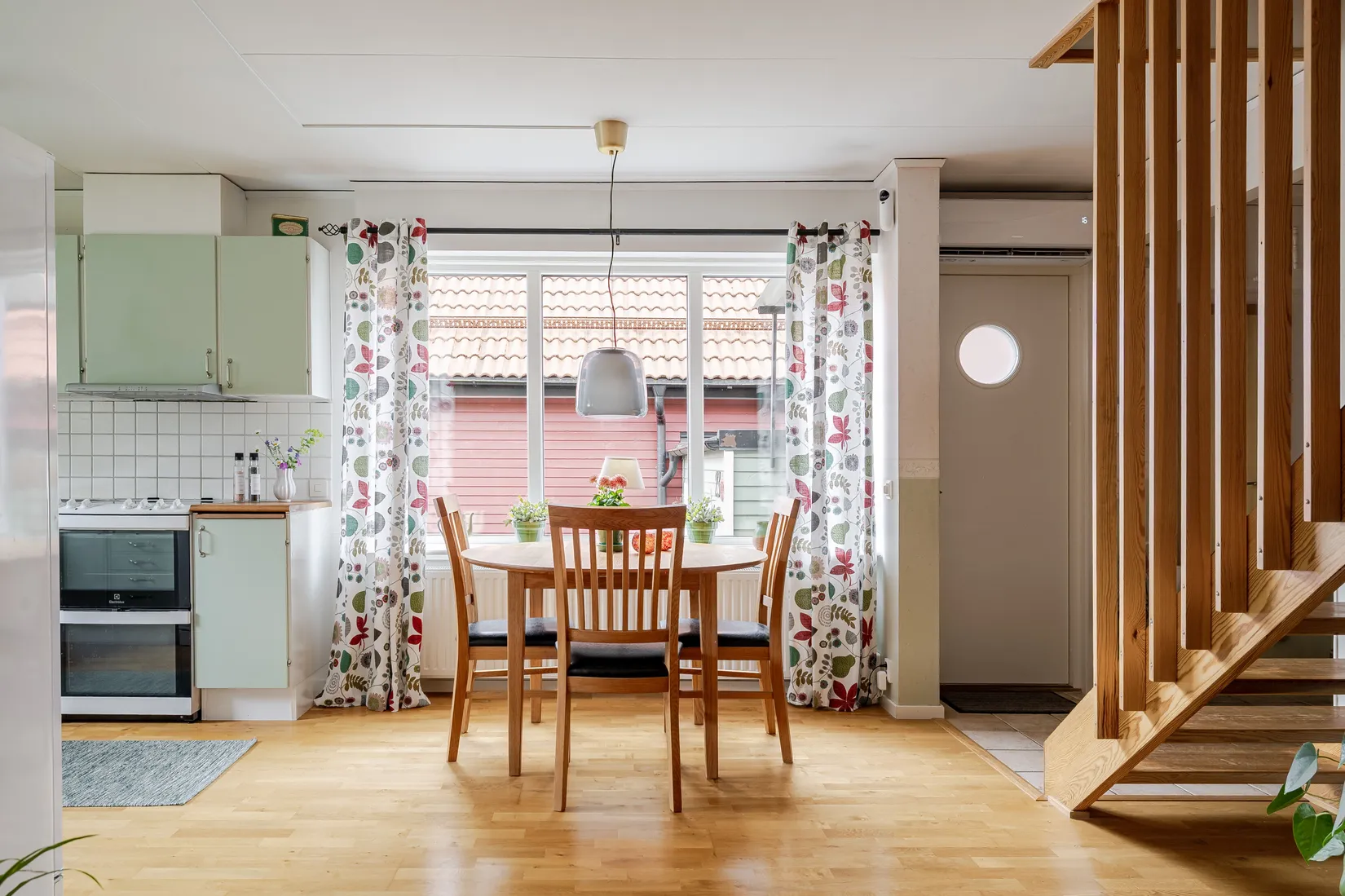 Villa, Radhus, Ekhovsvägen 23, Mariefred, Strängnäs
