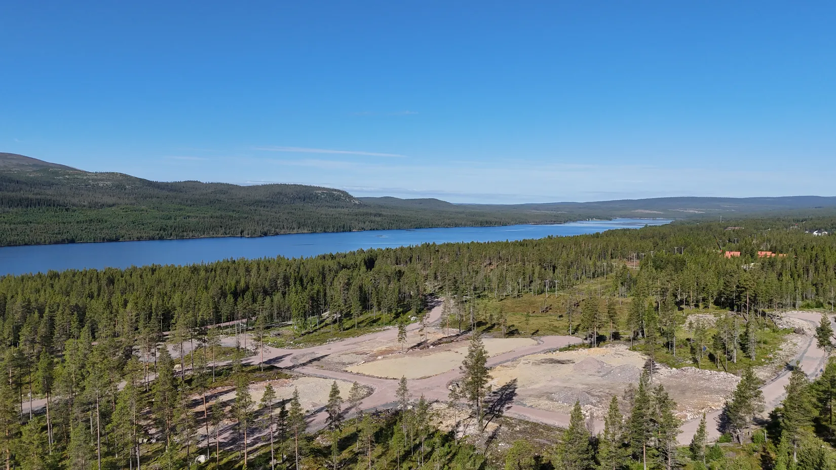 Tomt, Lovsångsslingan 10, Härjedalen