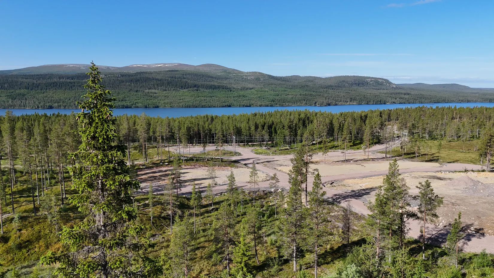 Tomt, Lovsångsslingan 10, Härjedalen