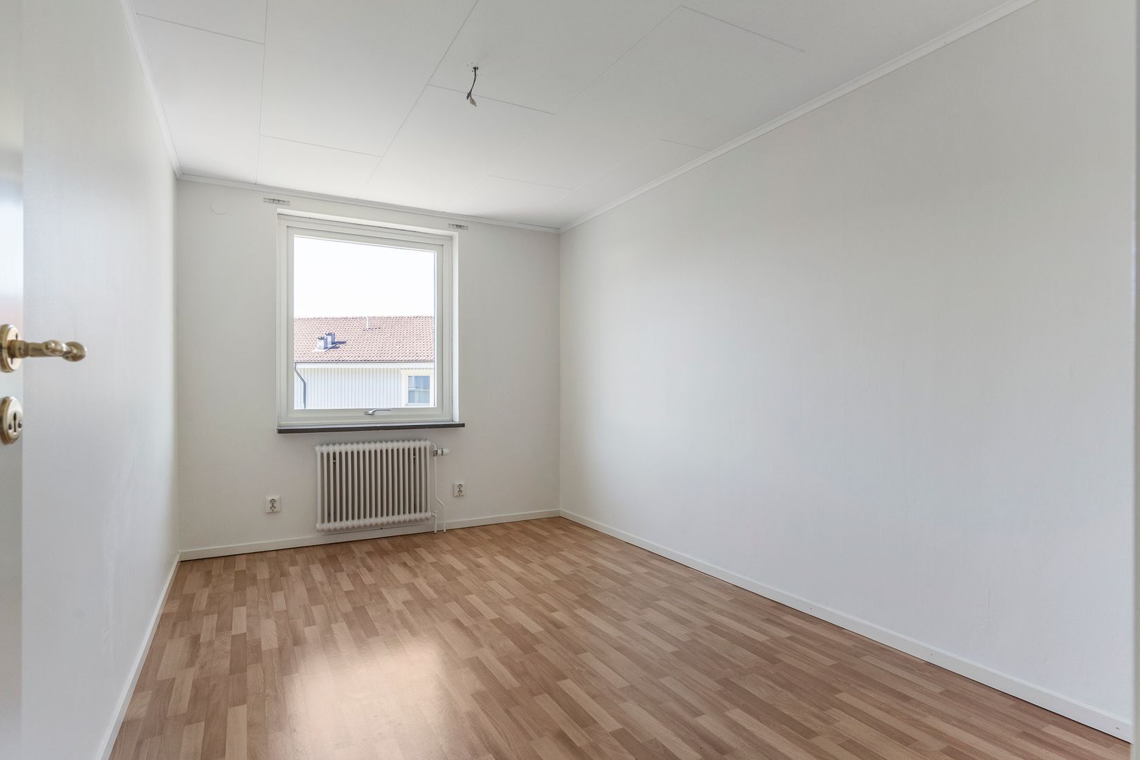 Villa, Radhus, Skillnadsgatan 8D, Lilla Edet Centrum, Lilla Edet