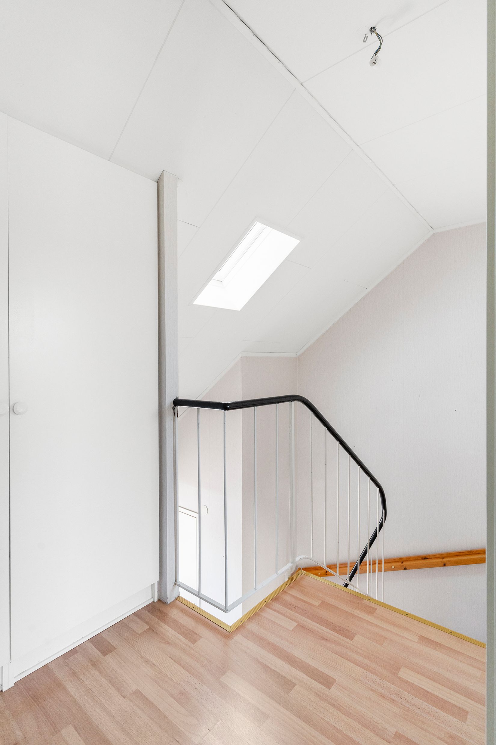 Villa, Radhus, Skillnadsgatan 8D, Lilla Edet Centrum, Lilla Edet