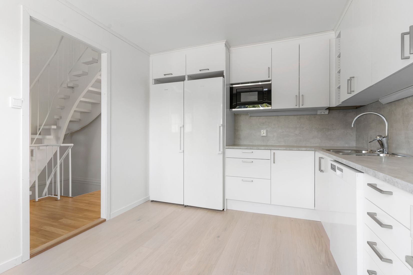 Villa, Radhus, Skillnadsgatan 10B, Lilla Edet Centrum, Lilla Edet