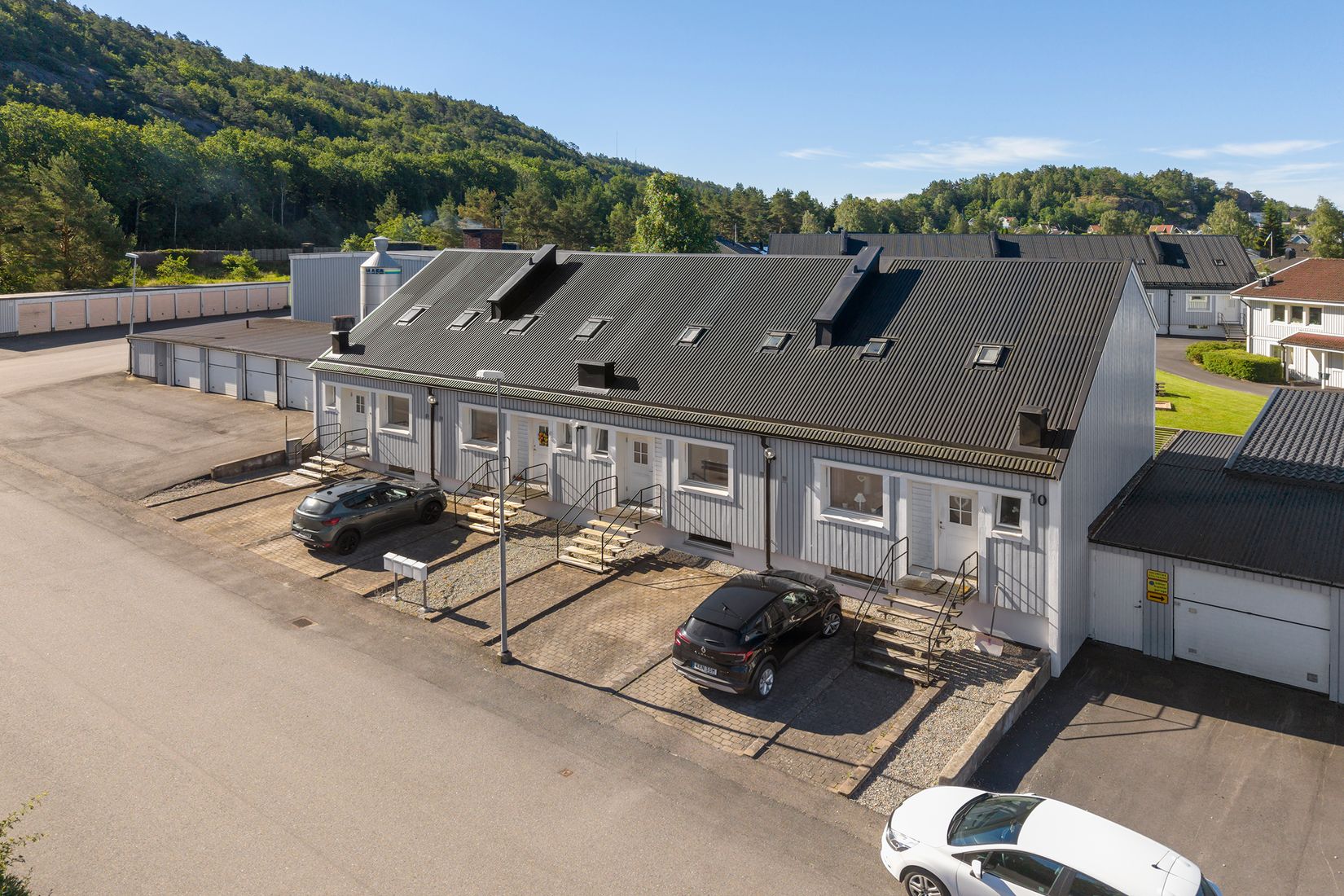 Villa, Radhus, Skillnadsgatan 10B, Lilla Edet Centrum, Lilla Edet