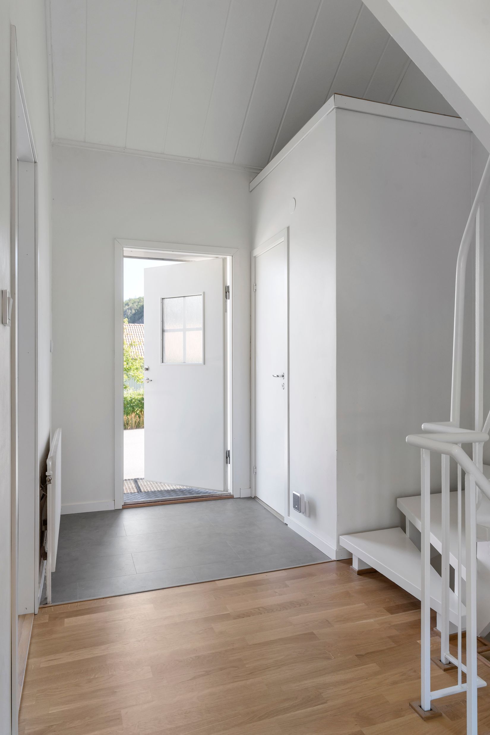 Villa, Radhus, Skillnadsgatan 10B, Lilla Edet Centrum, Lilla Edet