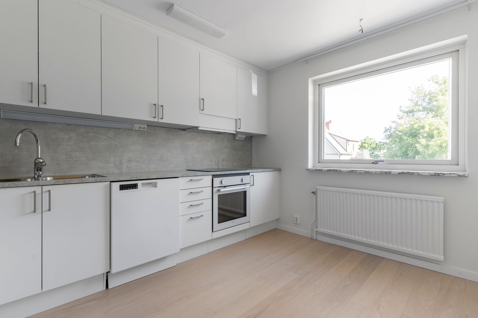 Villa, Radhus, Skillnadsgatan 10B, Lilla Edet Centrum, Lilla Edet