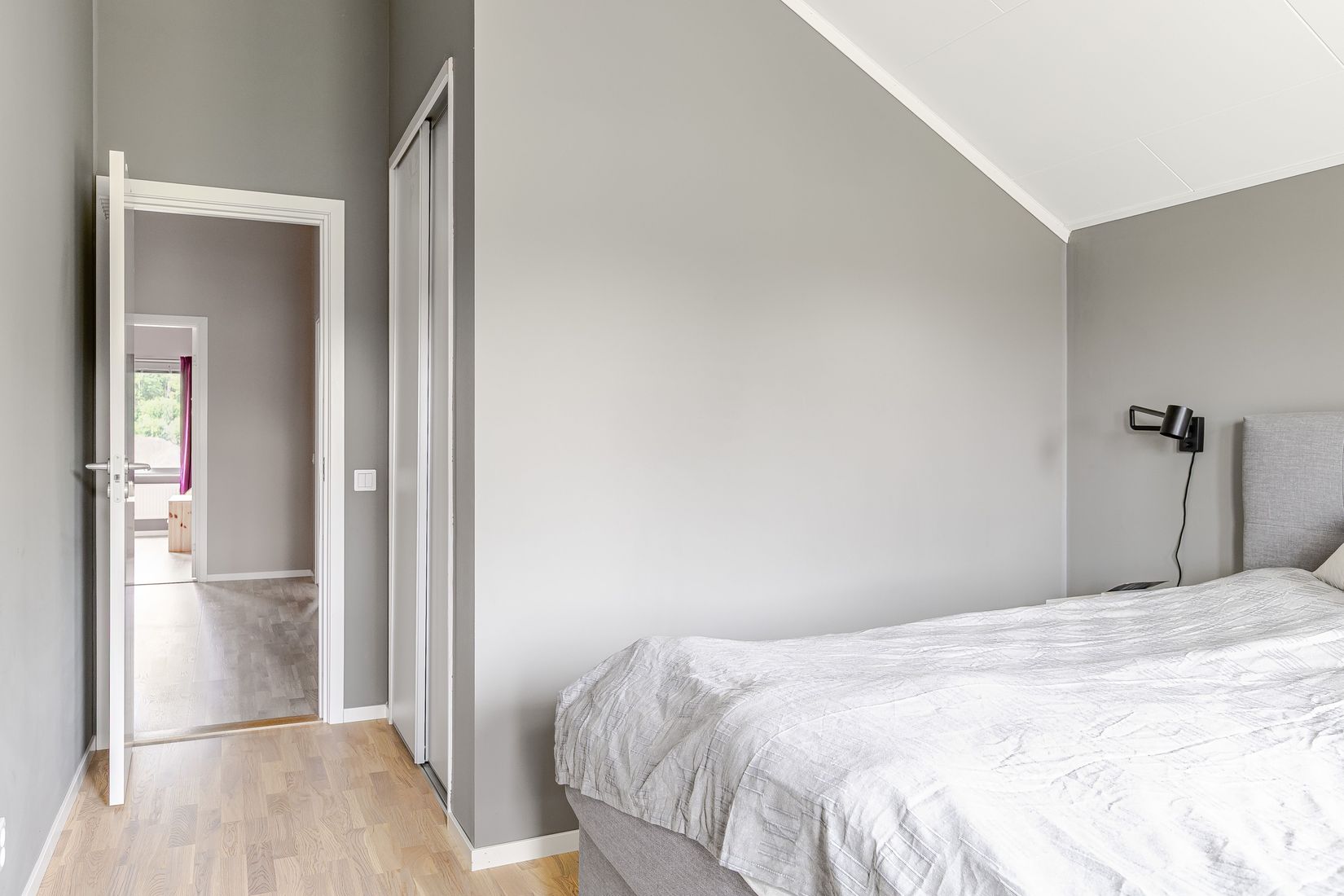 Radhus, Skogsvallsgatan 27, Hjulsbro, Linköping