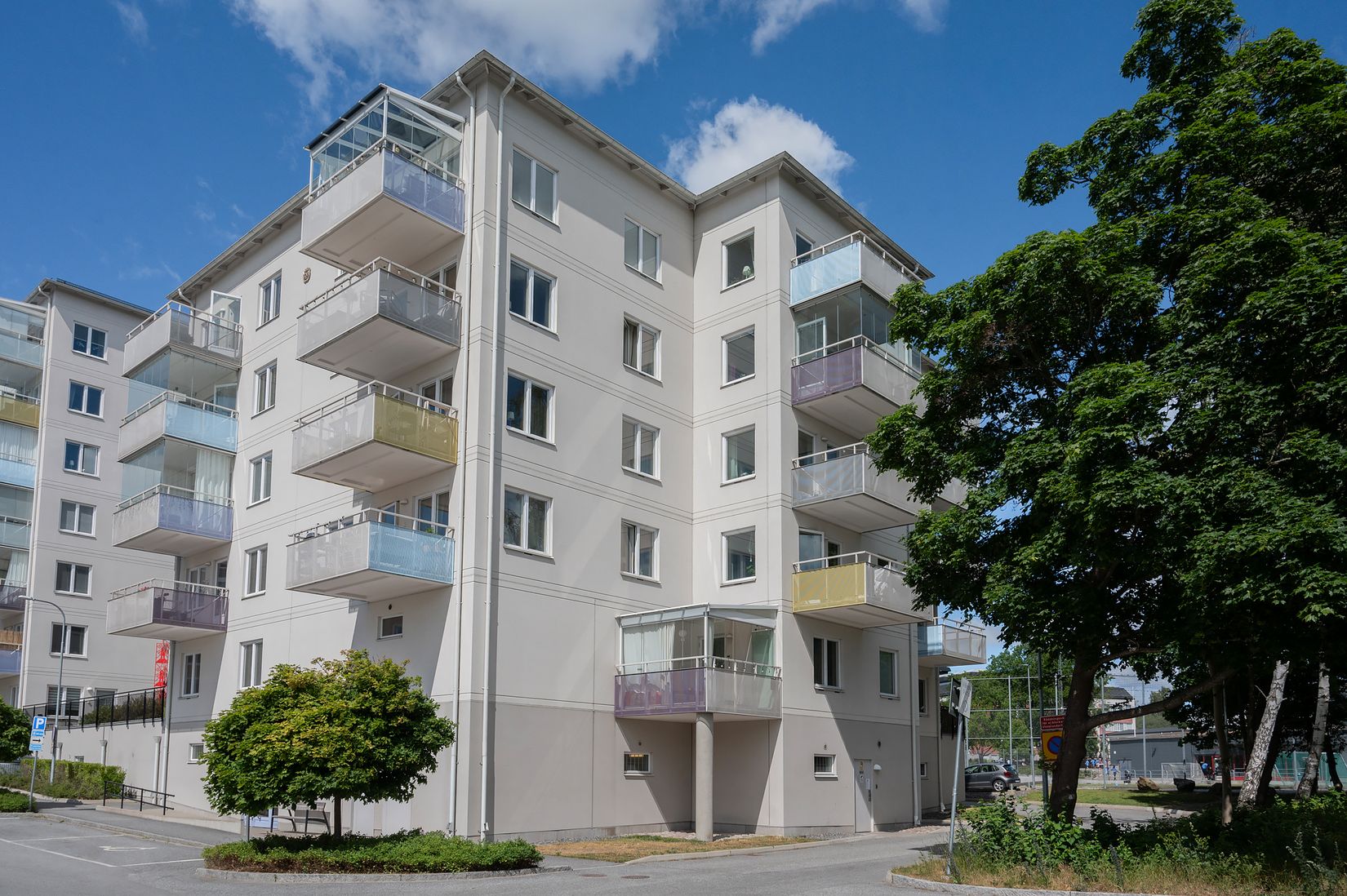 Bostadsrätt, Gamlegårdsvägen 12, Centrala Huddinge - Kvarnbergsplan, Huddinge