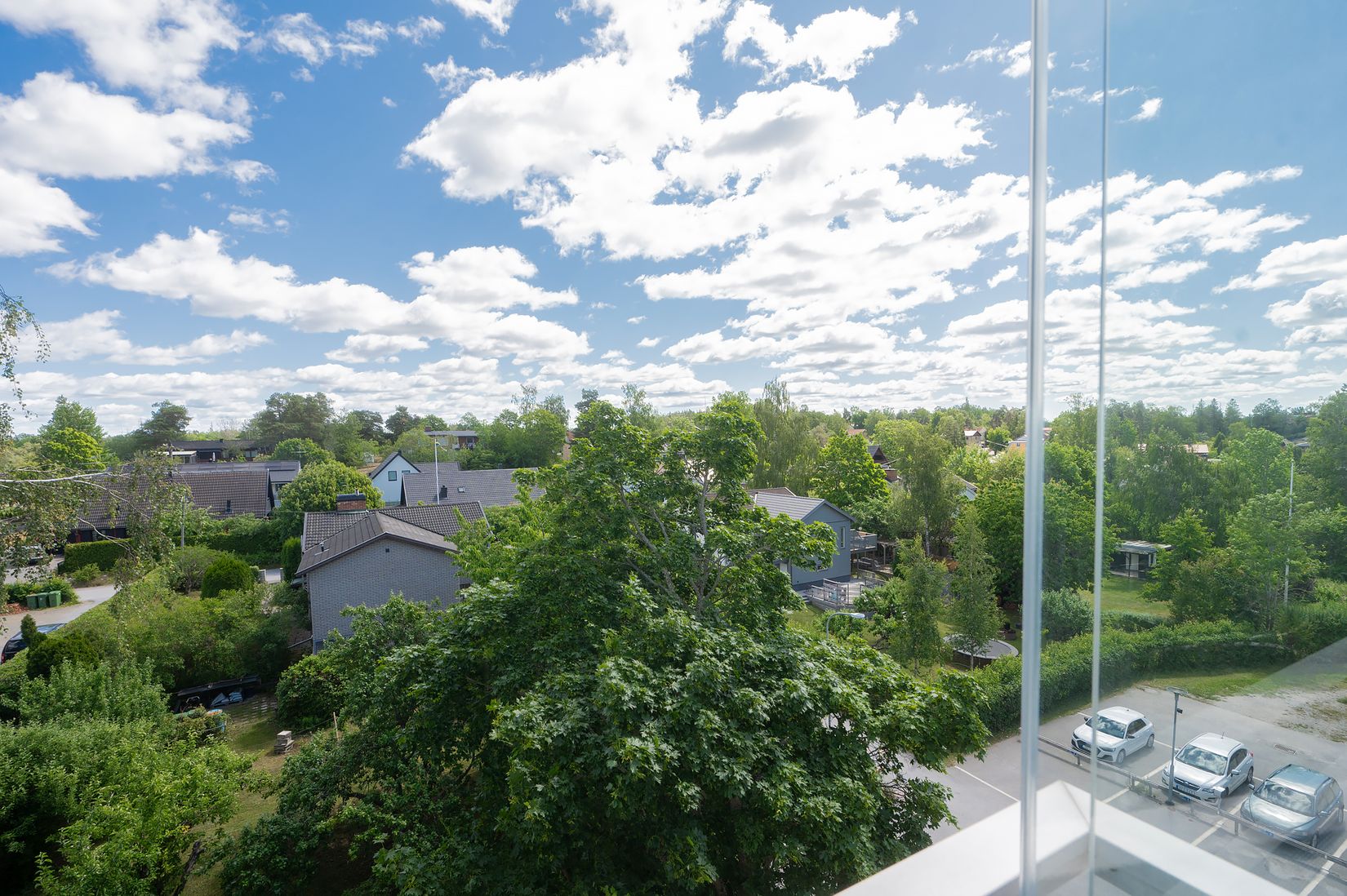 Bostadsrätt, Gamlegårdsvägen 12, Centrala Huddinge - Kvarnbergsplan, Huddinge